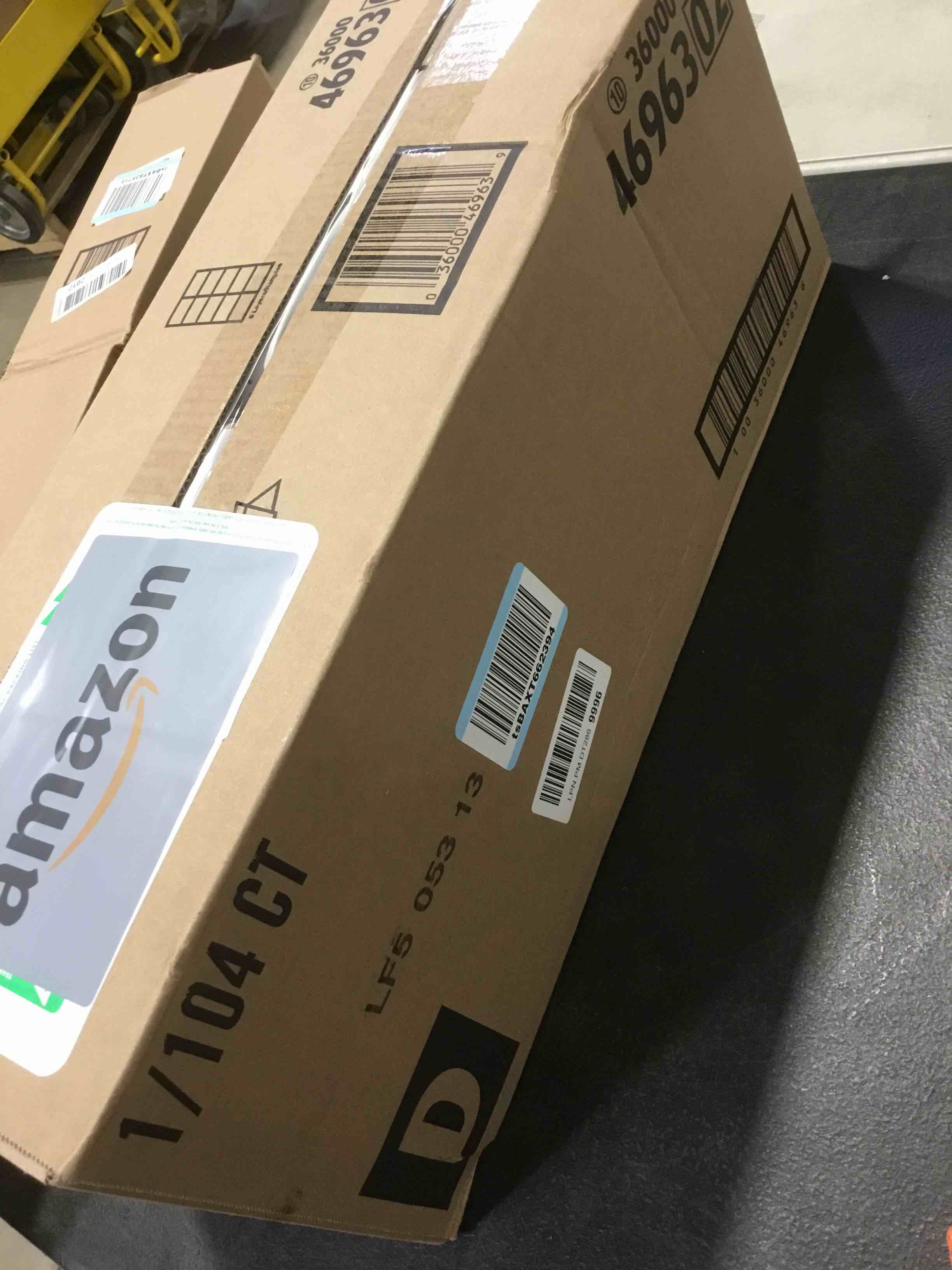 https://s3.amazonaws.com/lotting-images-prod/bidfta/RED5848556_1742923797834.jpeg