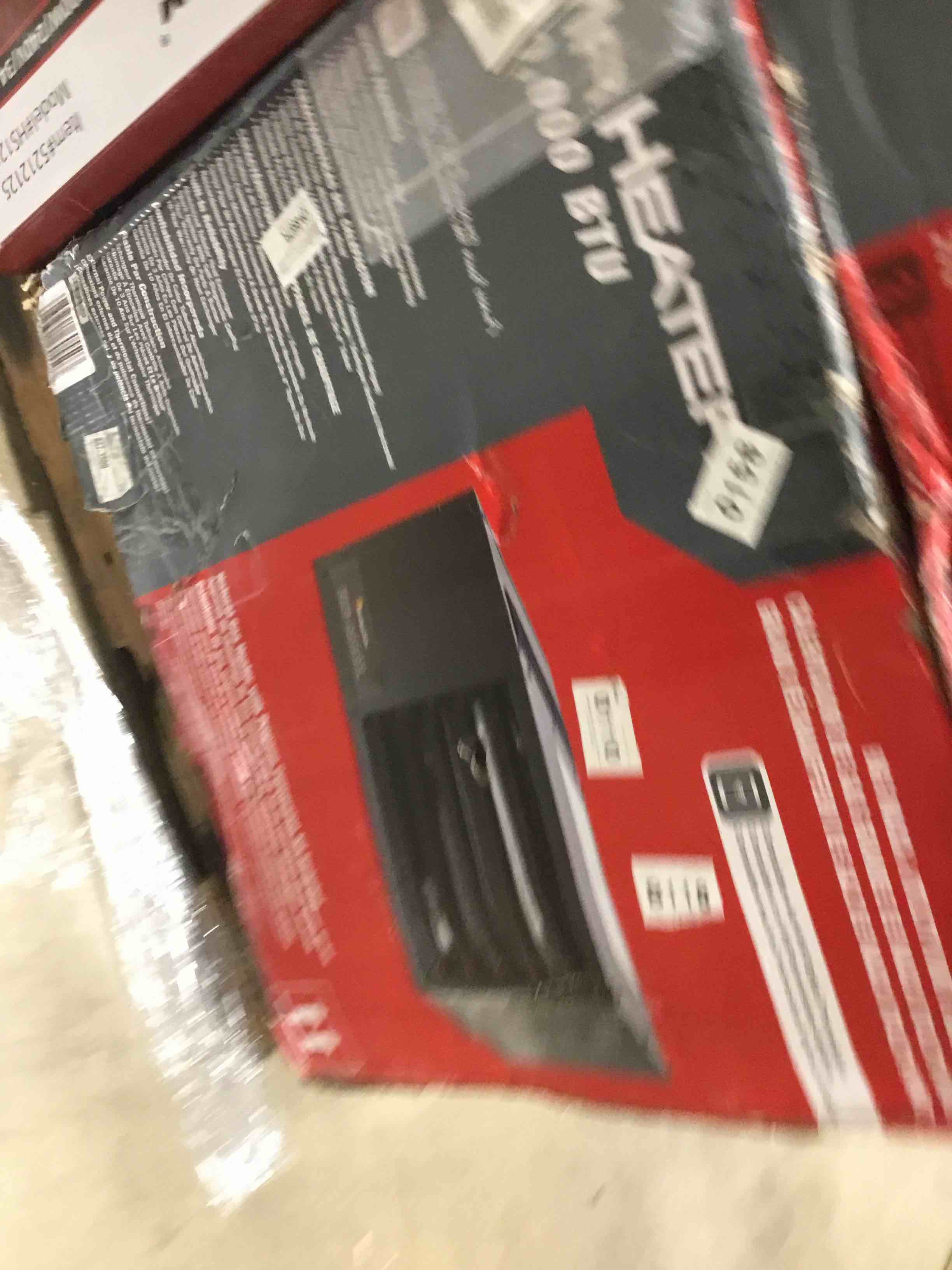 https://s3.amazonaws.com/lotting-images-prod/bidfta/RED5848754_1742992838359.jpeg