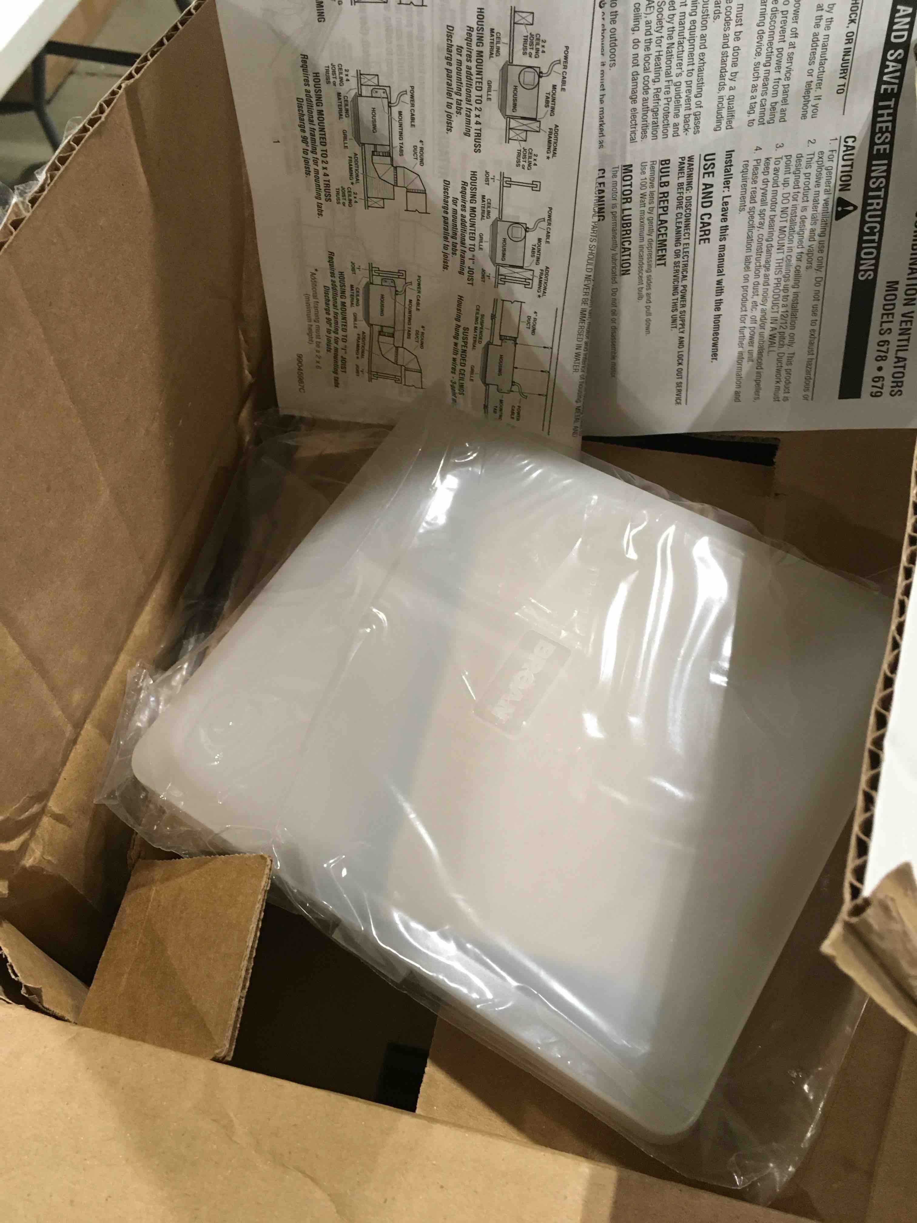 https://s3.amazonaws.com/lotting-images-prod/bidfta/RED5848779_1742996753760.jpeg