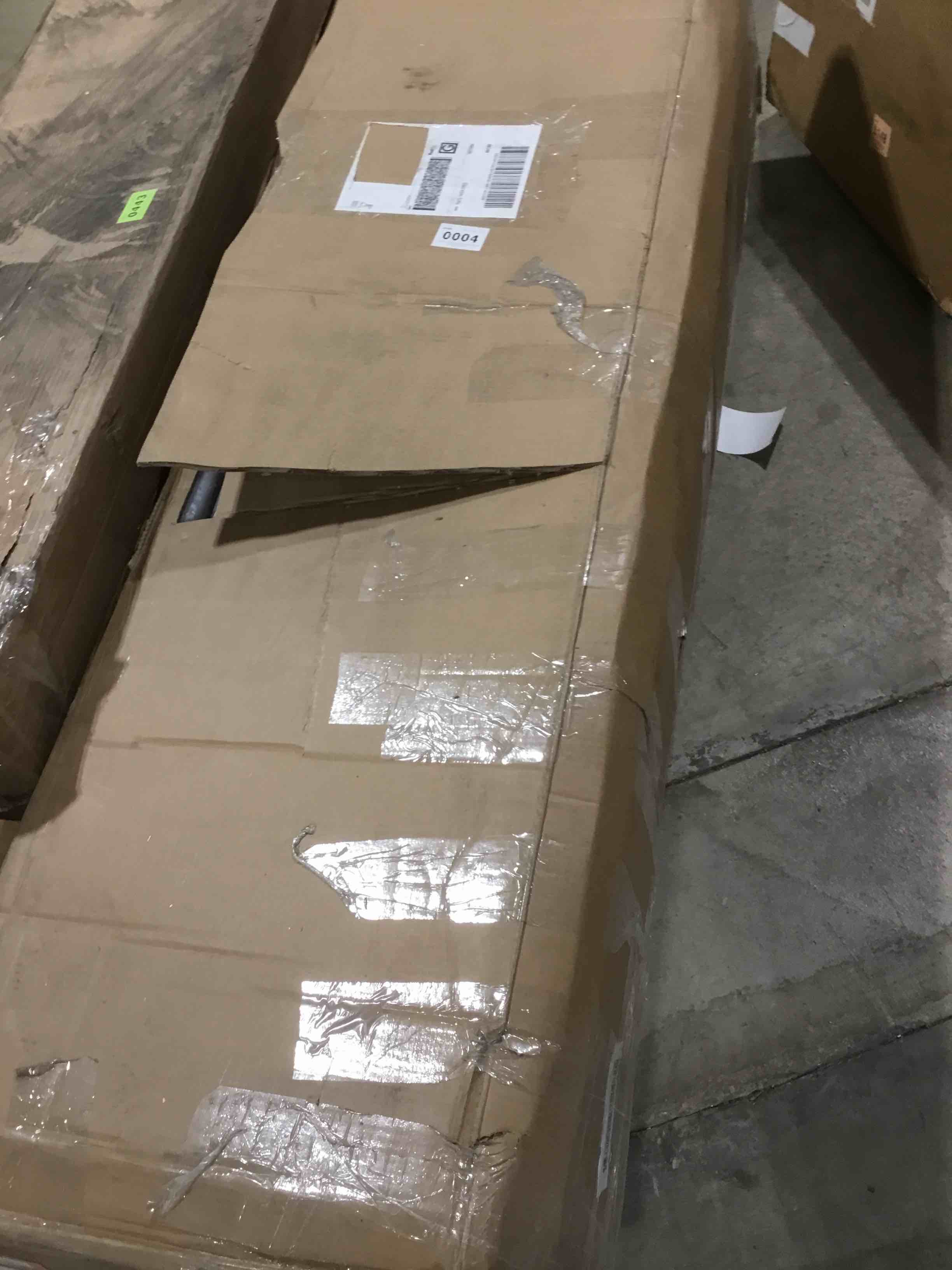 https://s3.amazonaws.com/lotting-images-prod/bidfta/RED5848887_1743008515605.jpeg