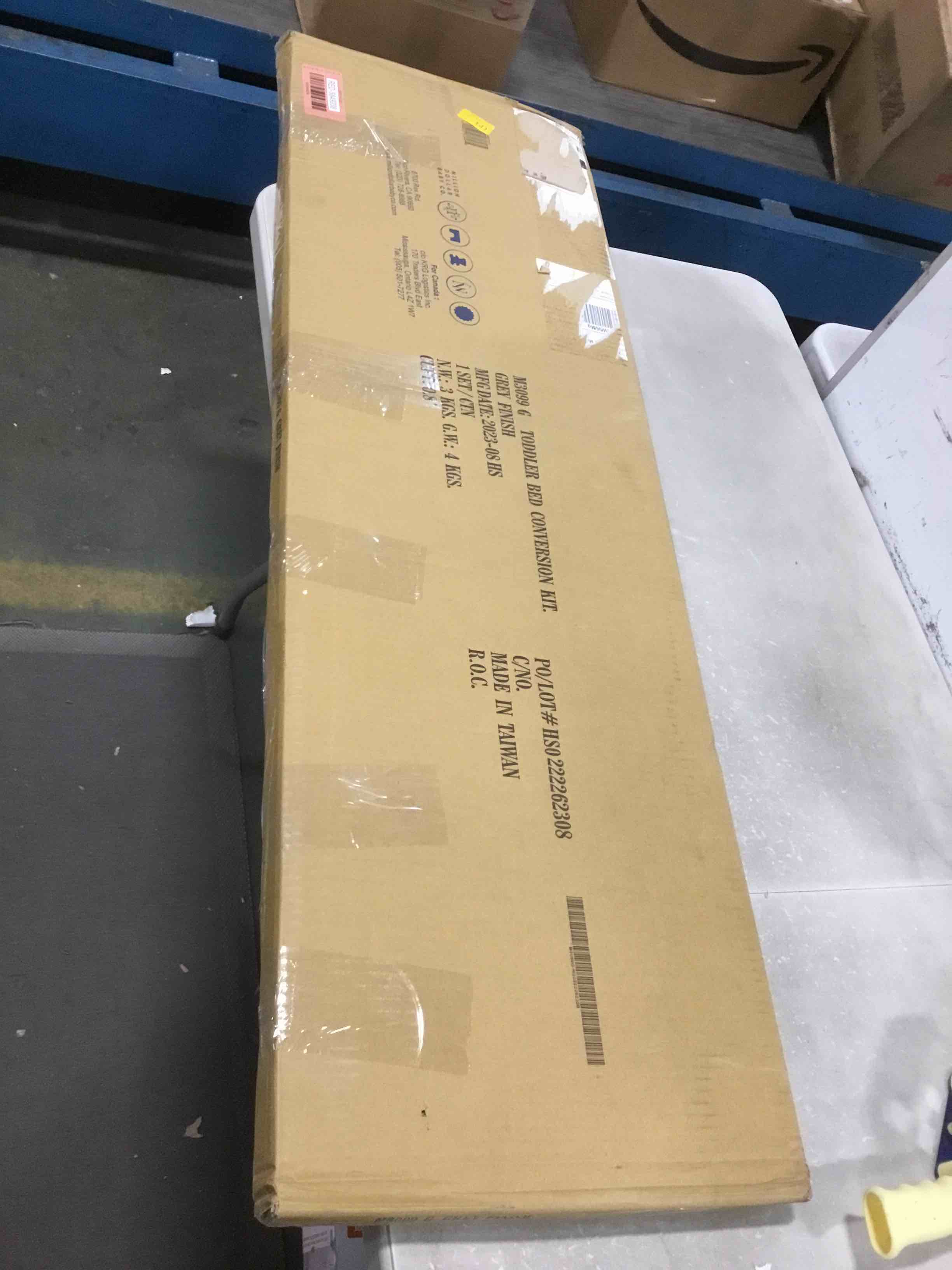 https://s3.amazonaws.com/lotting-images-prod/bidfta/RED5849238_1705588755145.jpeg