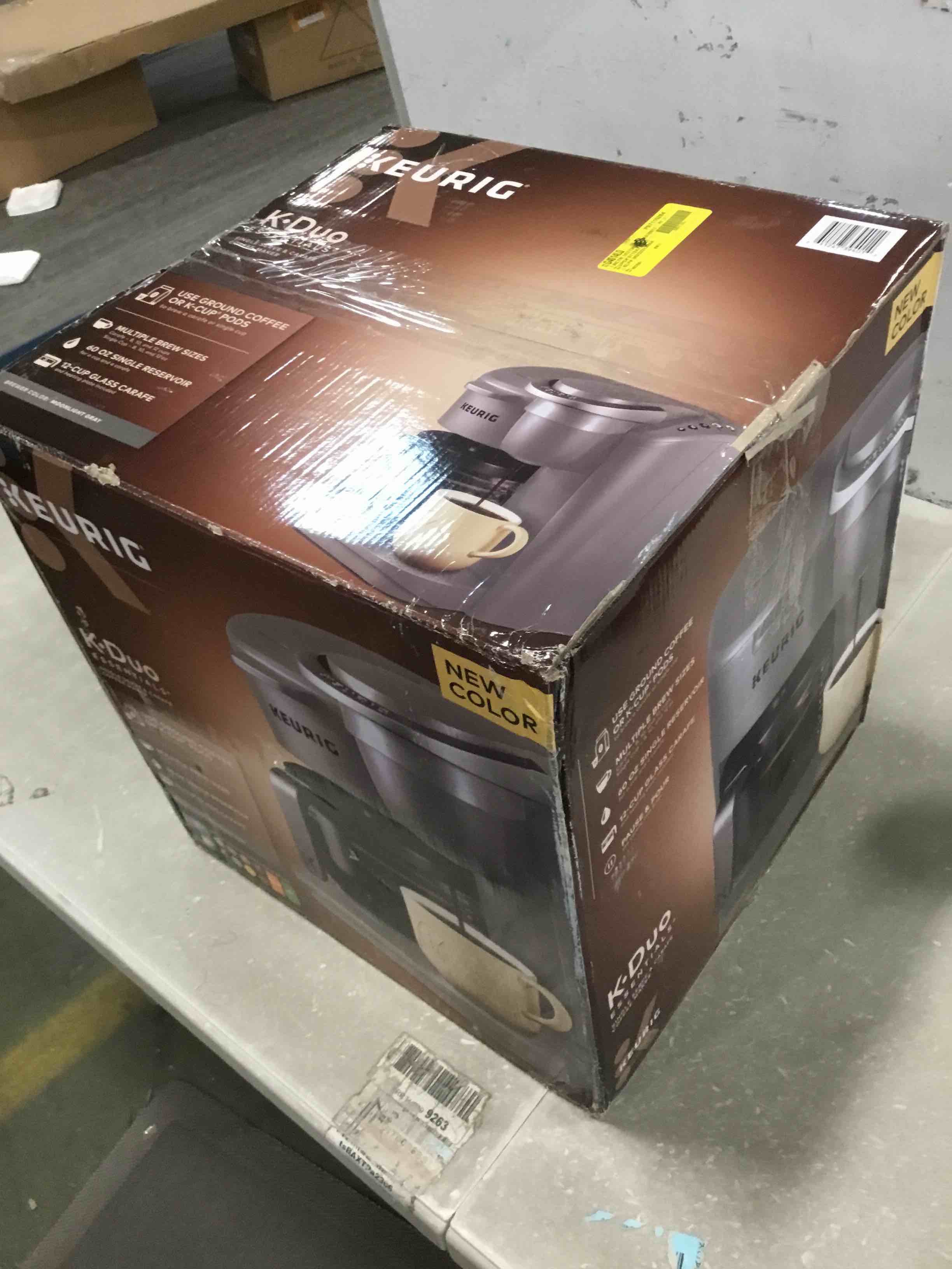https://s3.amazonaws.com/lotting-images-prod/bidfta/RED5849291_1705598068588.jpeg