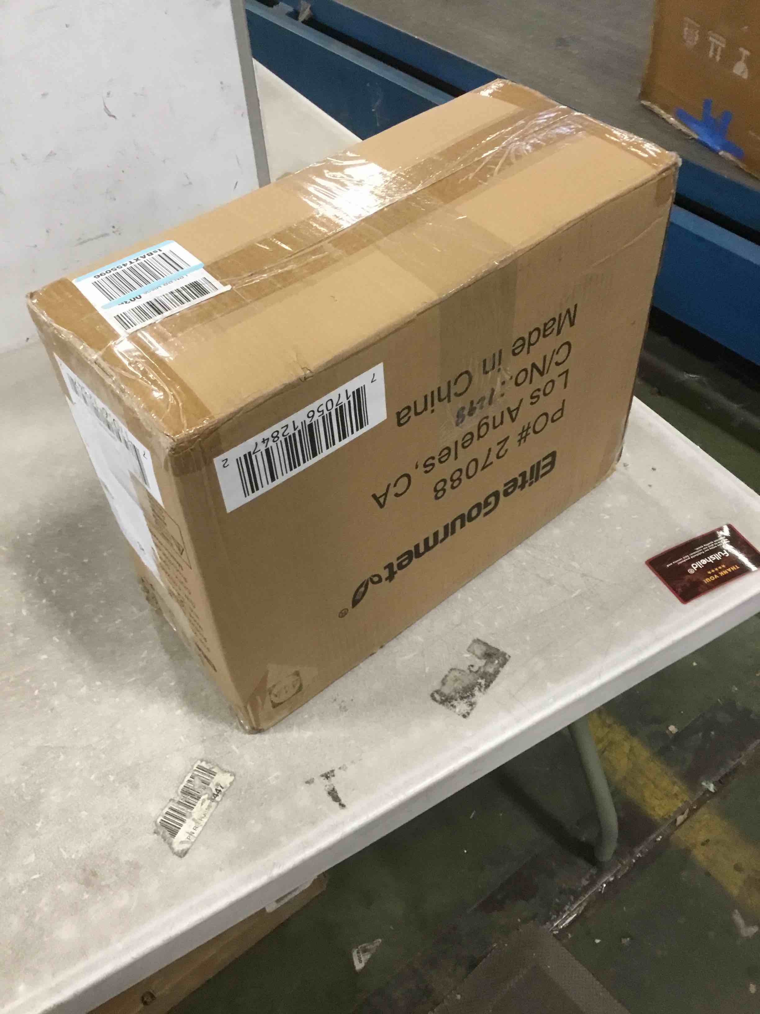 https://s3.amazonaws.com/lotting-images-prod/bidfta/RED5849397_1705758350697.jpeg