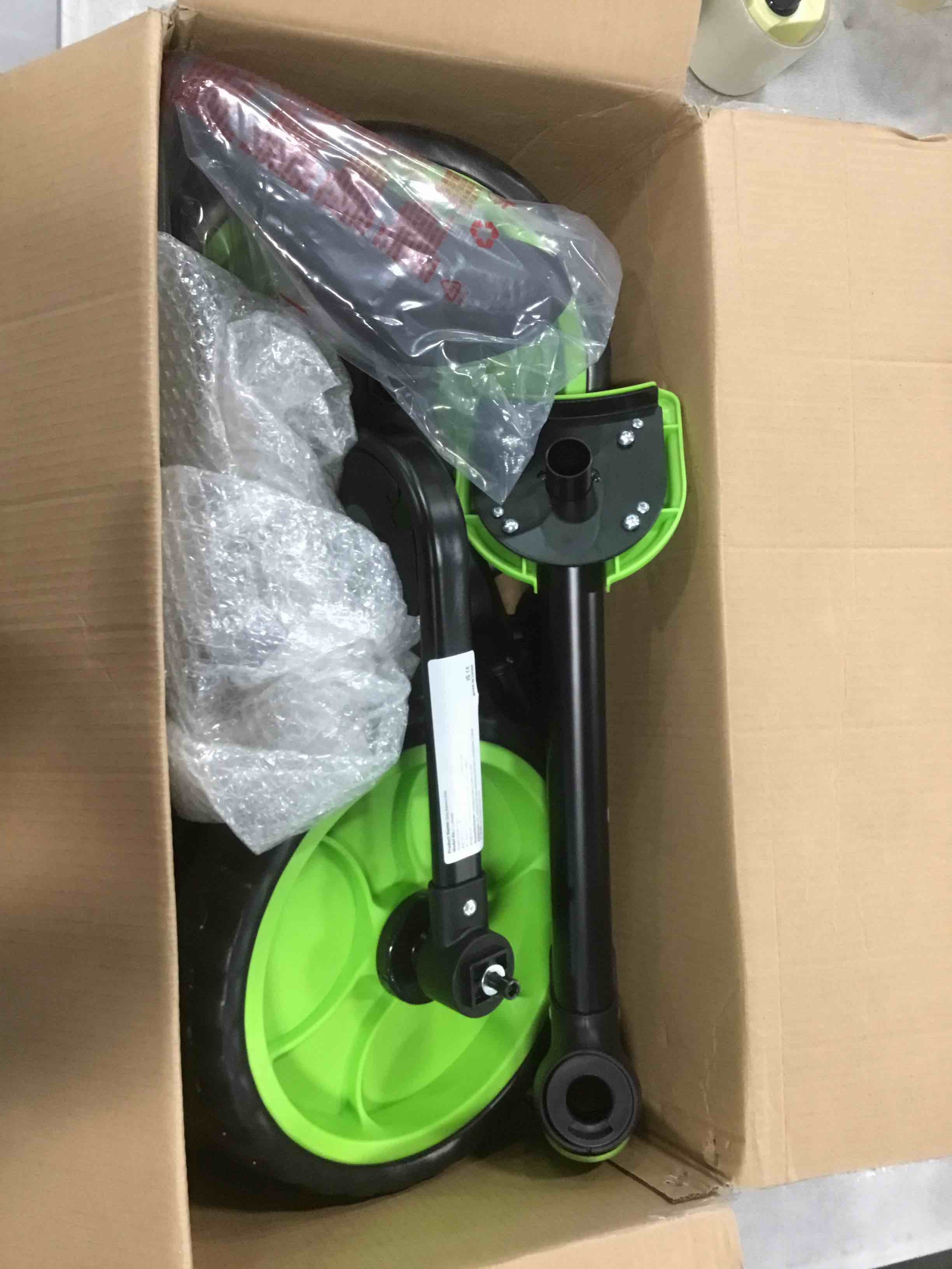 https://s3.amazonaws.com/lotting-images-prod/bidfta/RED5849426_1705761950821.jpeg