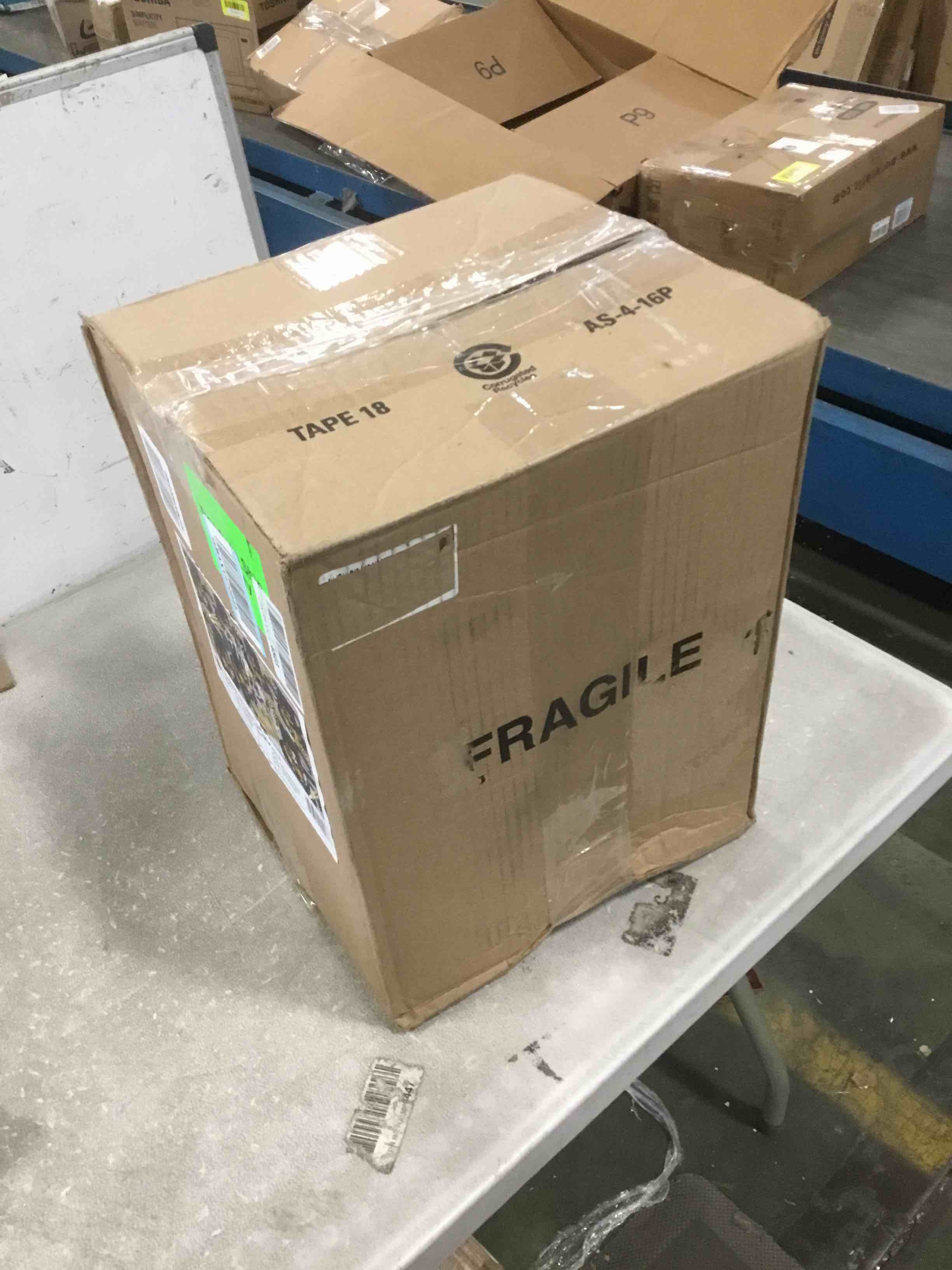 https://s3.amazonaws.com/lotting-images-prod/bidfta/RED5849475_1705768100326.jpeg