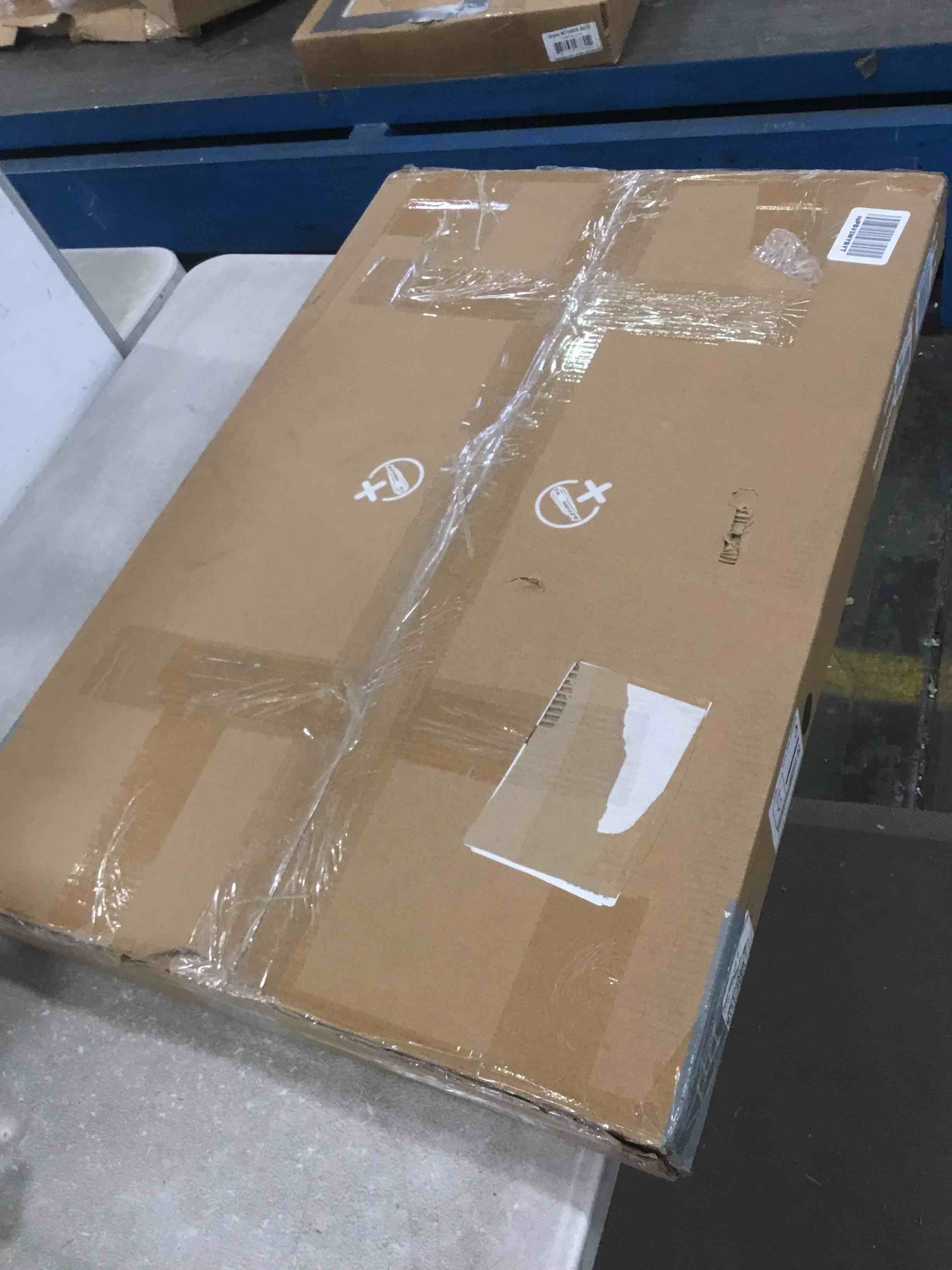 https://s3.amazonaws.com/lotting-images-prod/bidfta/RED5849486_1705769333135.jpeg