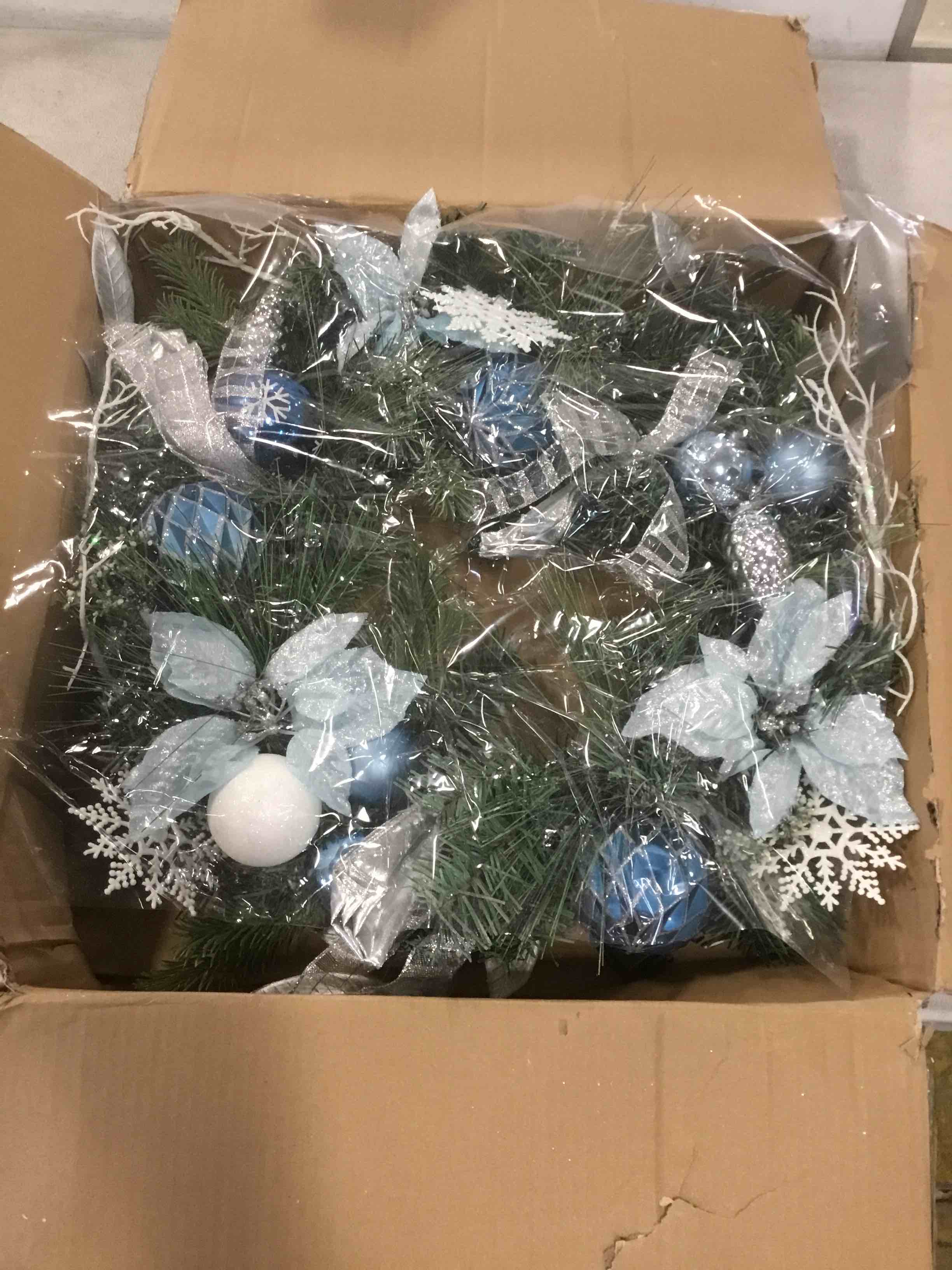https://s3.amazonaws.com/lotting-images-prod/bidfta/RED5849492_1705770112298.jpeg