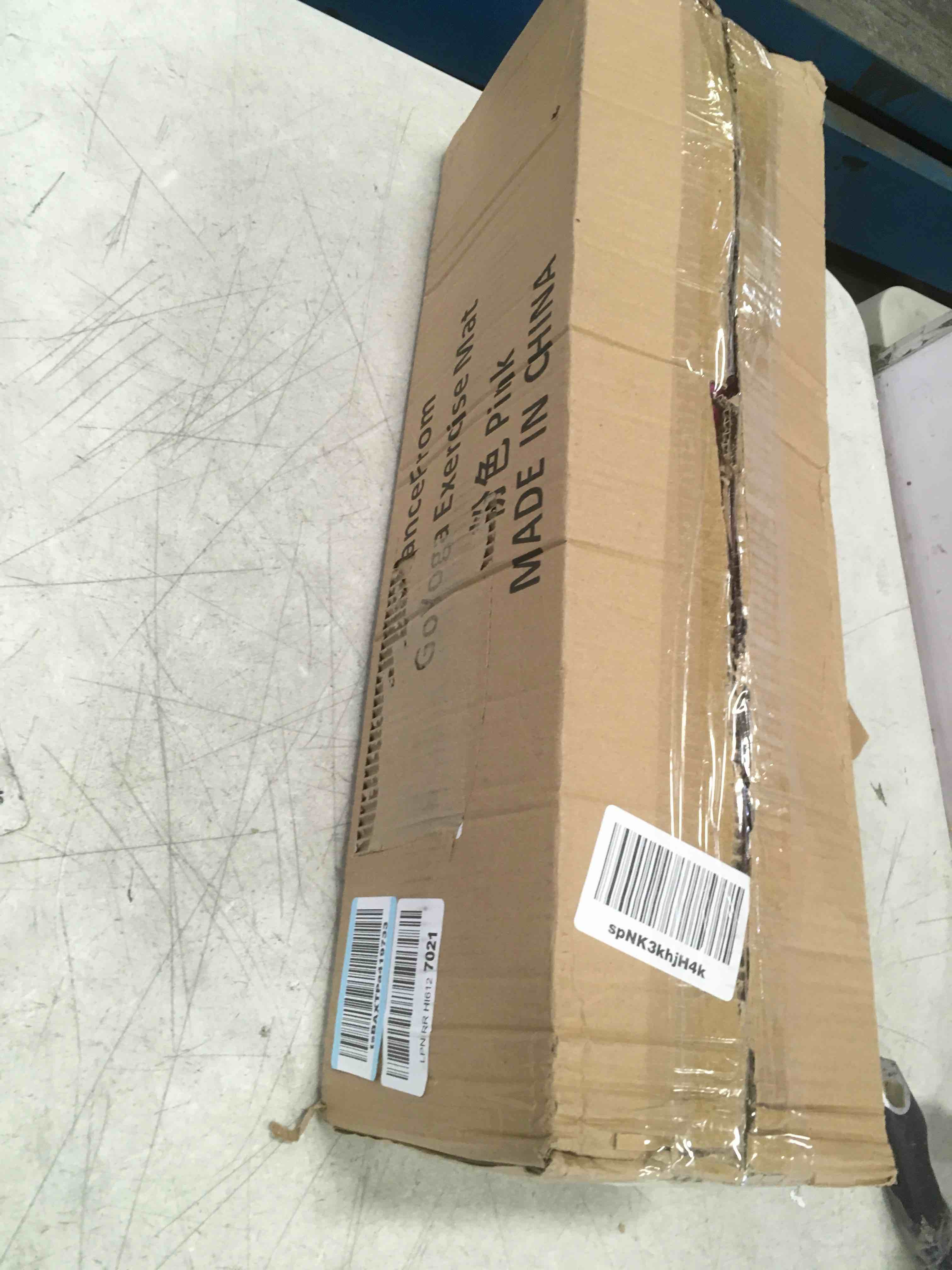 https://s3.amazonaws.com/lotting-images-prod/bidfta/RED5851094_1705765027327.jpeg