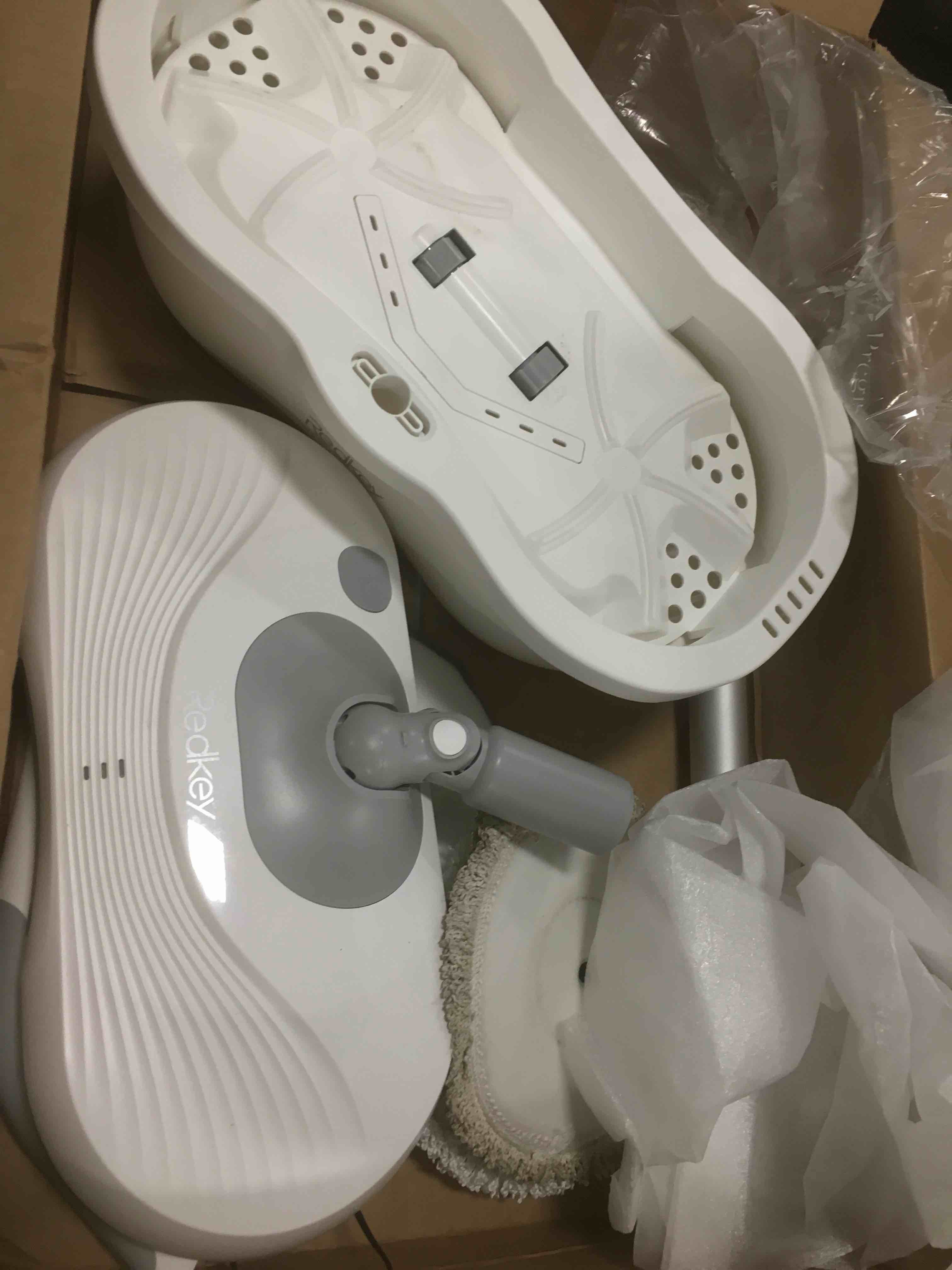 https://s3.amazonaws.com/lotting-images-prod/bidfta/RED5851575_1706021161779.jpeg