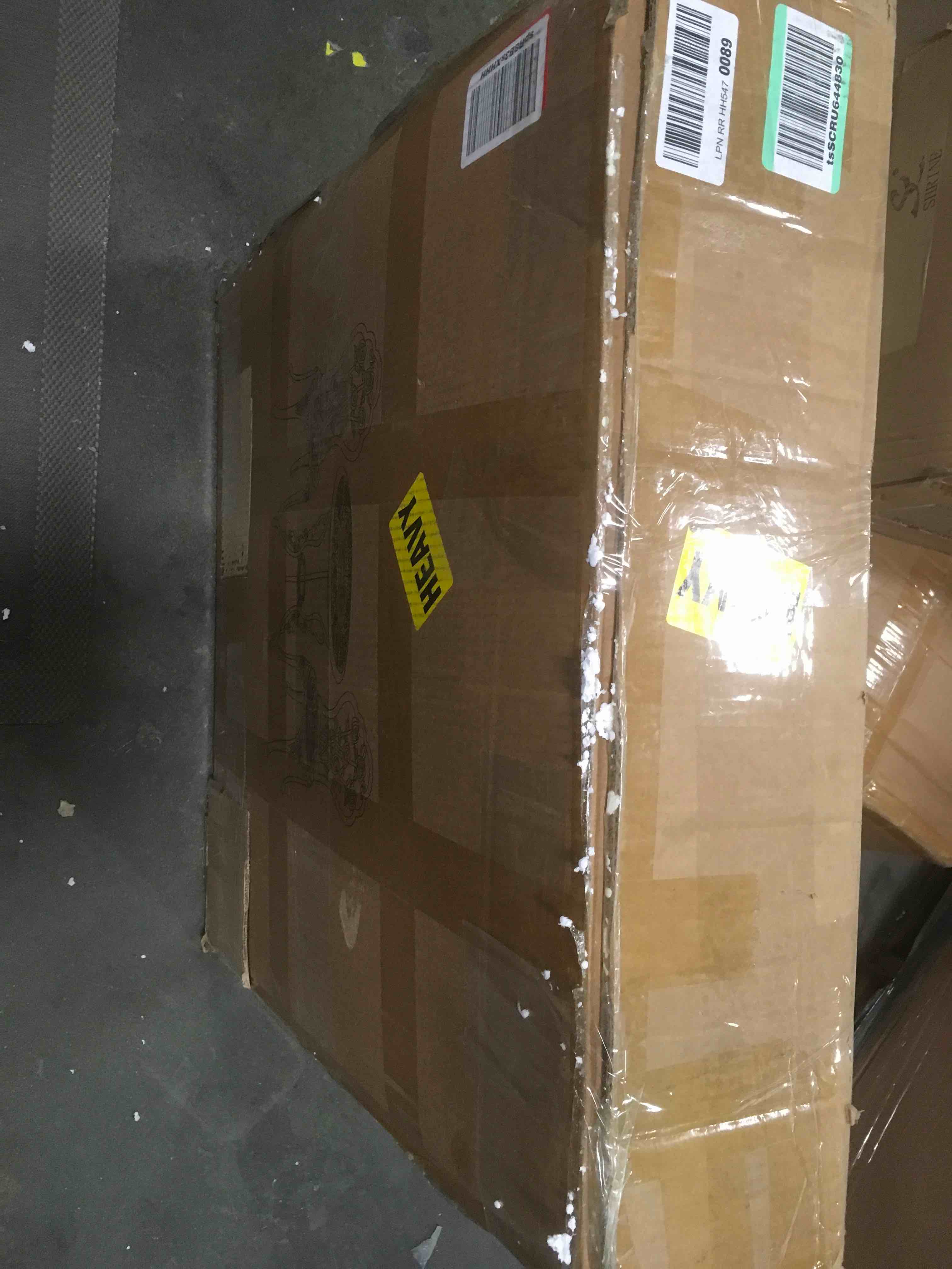 https://s3.amazonaws.com/lotting-images-prod/bidfta/RED5851628_1706028468206.jpeg