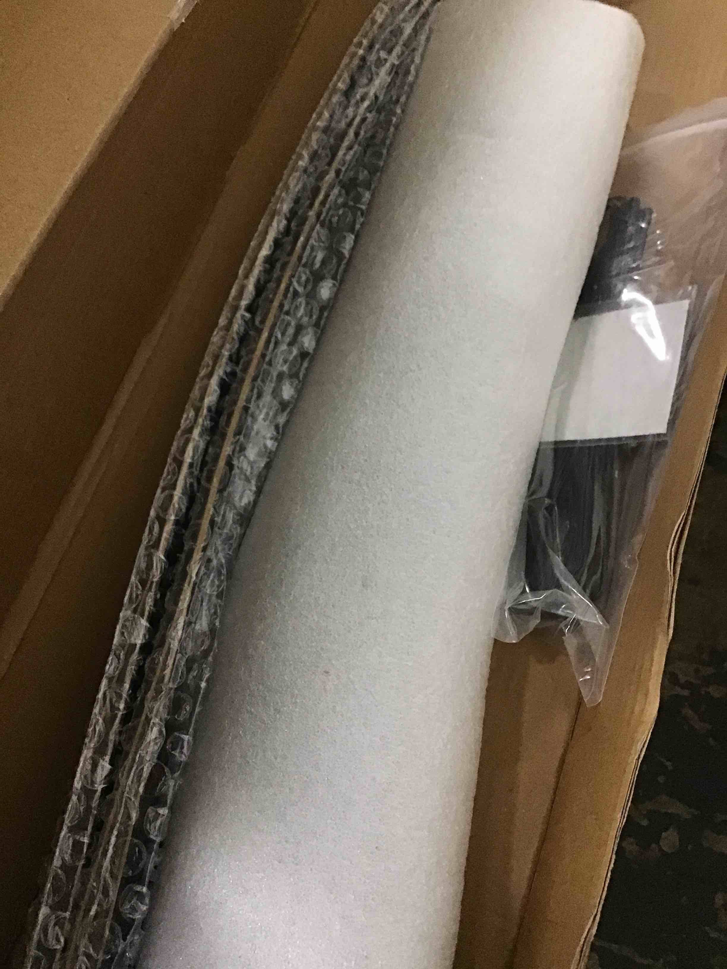 https://s3.amazonaws.com/lotting-images-prod/bidfta/RED5854048_1715359778542.jpeg