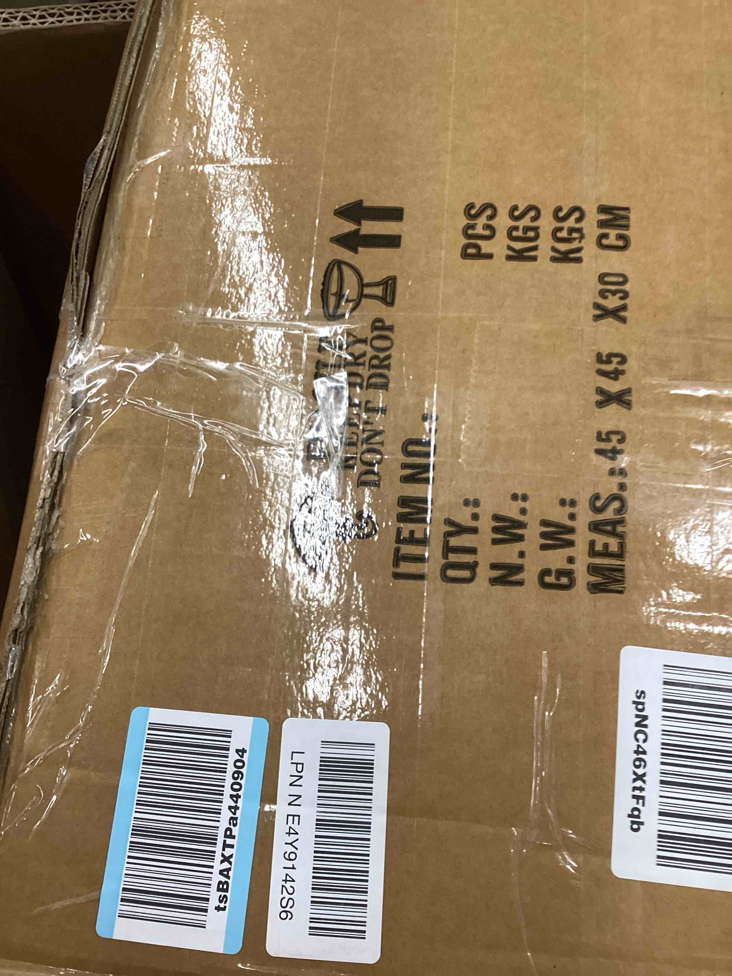 https://s3.amazonaws.com/lotting-images-prod/bidfta/RED5854231_1722437877371.jpeg