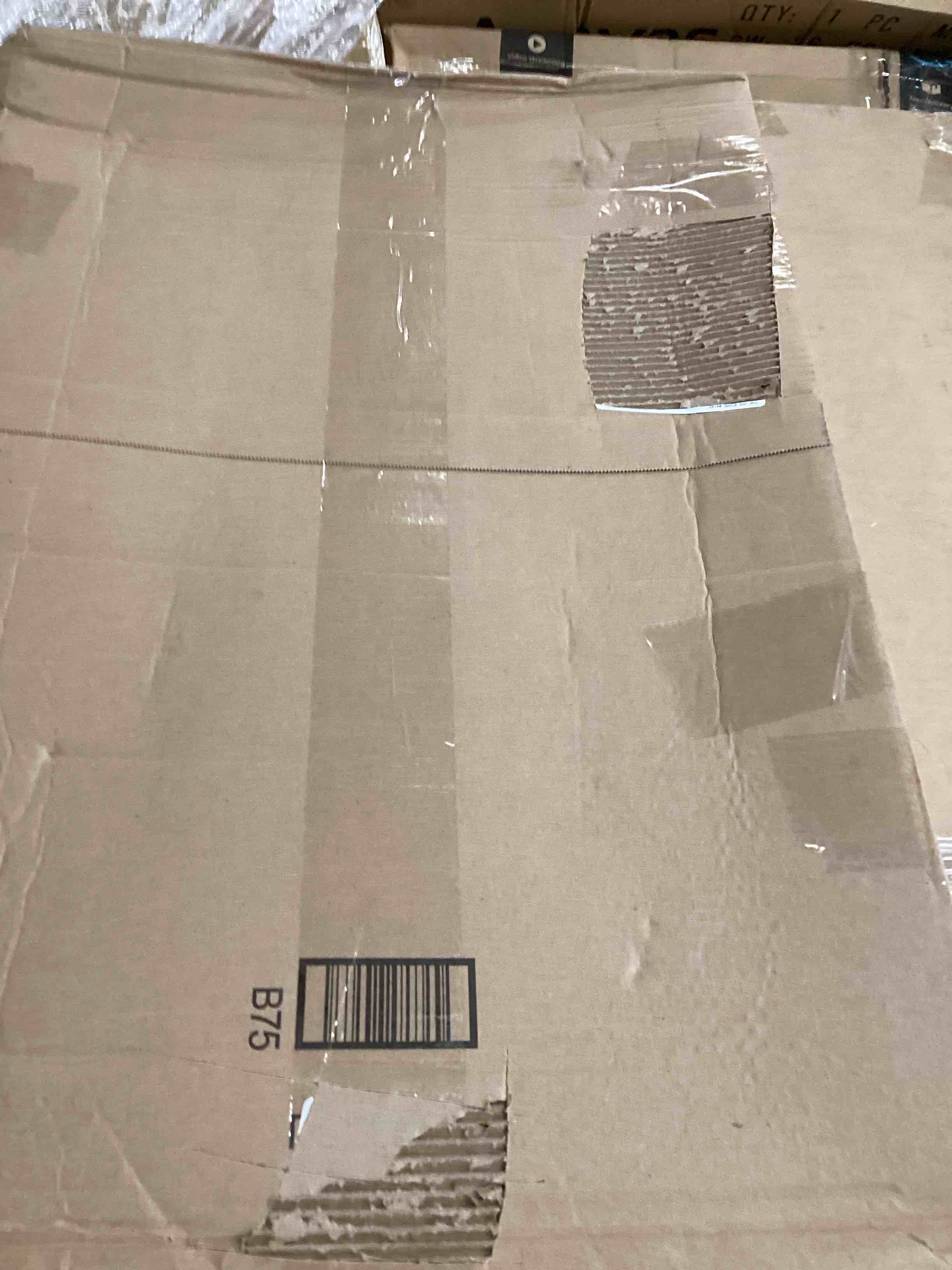 https://s3.amazonaws.com/lotting-images-prod/bidfta/RED5854333_1722459076023.jpeg
