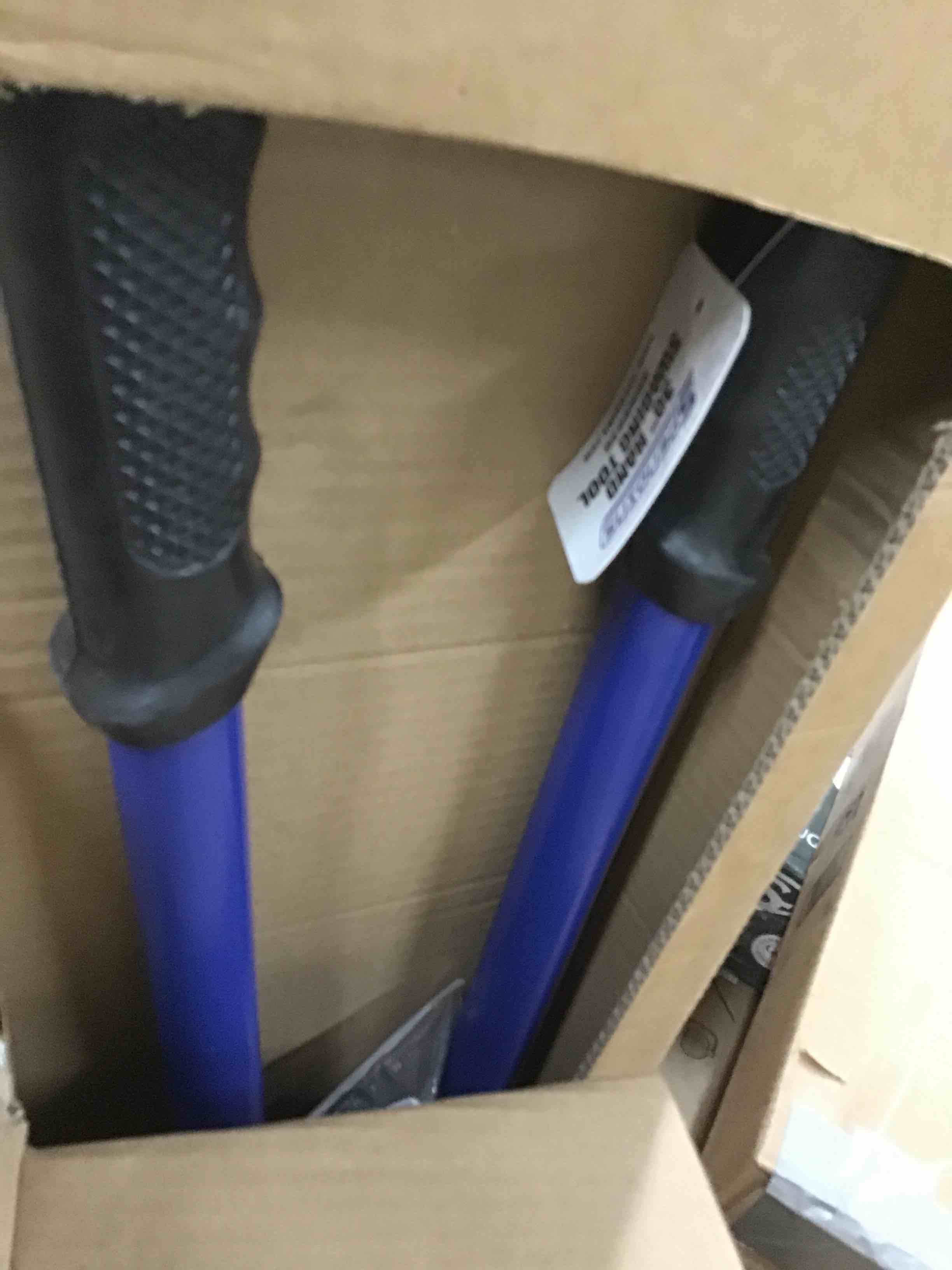 https://s3.amazonaws.com/lotting-images-prod/bidfta/RED5854989_1718650635865.jpeg