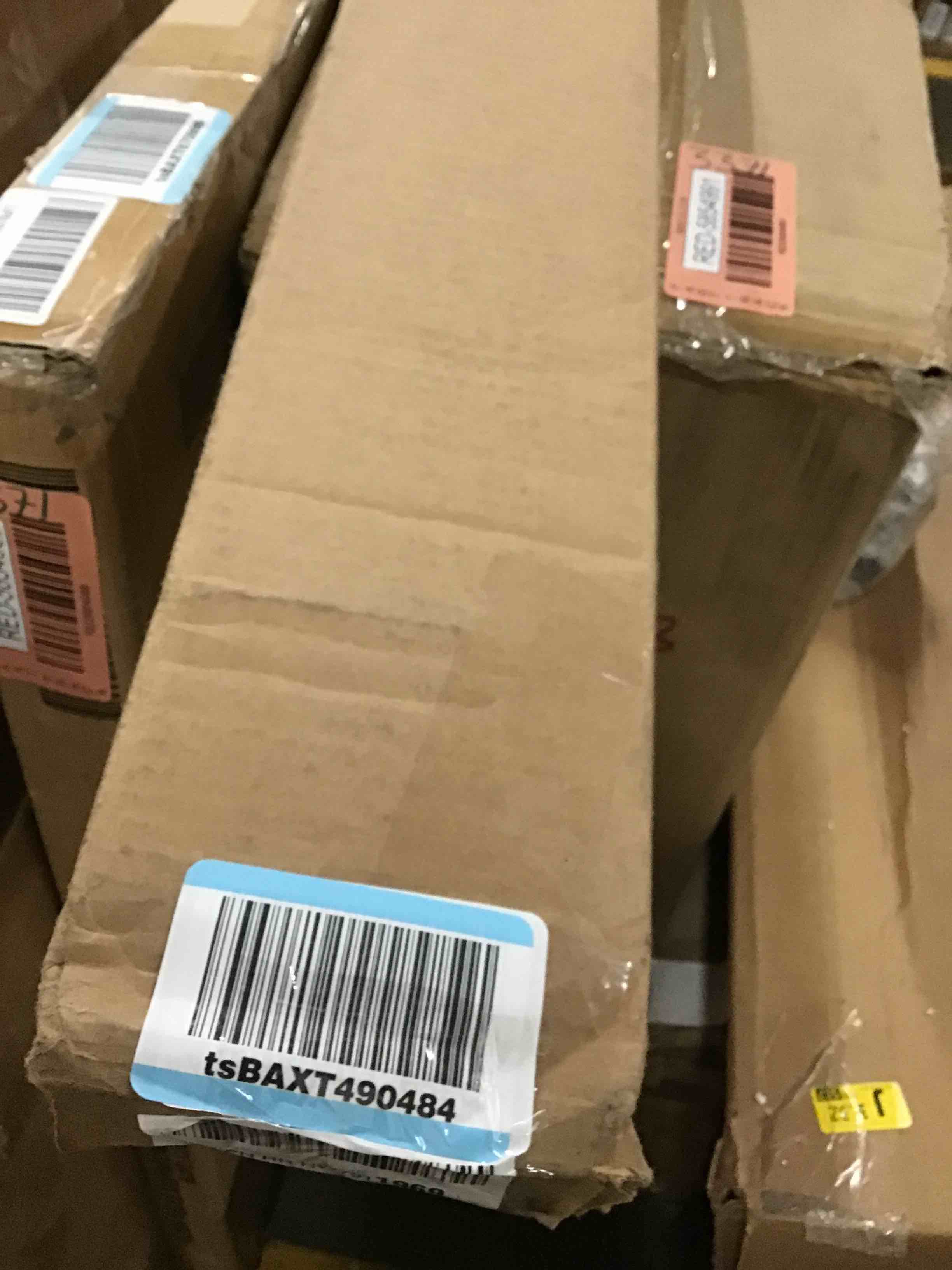 https://s3.amazonaws.com/lotting-images-prod/bidfta/RED5854992_1718650933216.jpeg