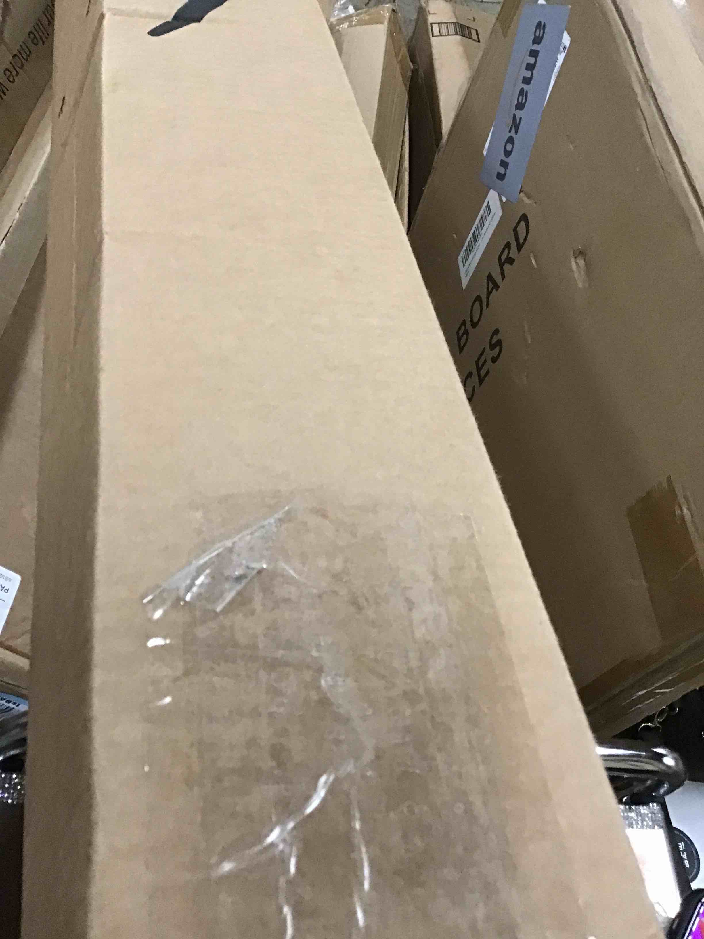 https://s3.amazonaws.com/lotting-images-prod/bidfta/RED5854997_1718651776904.jpeg