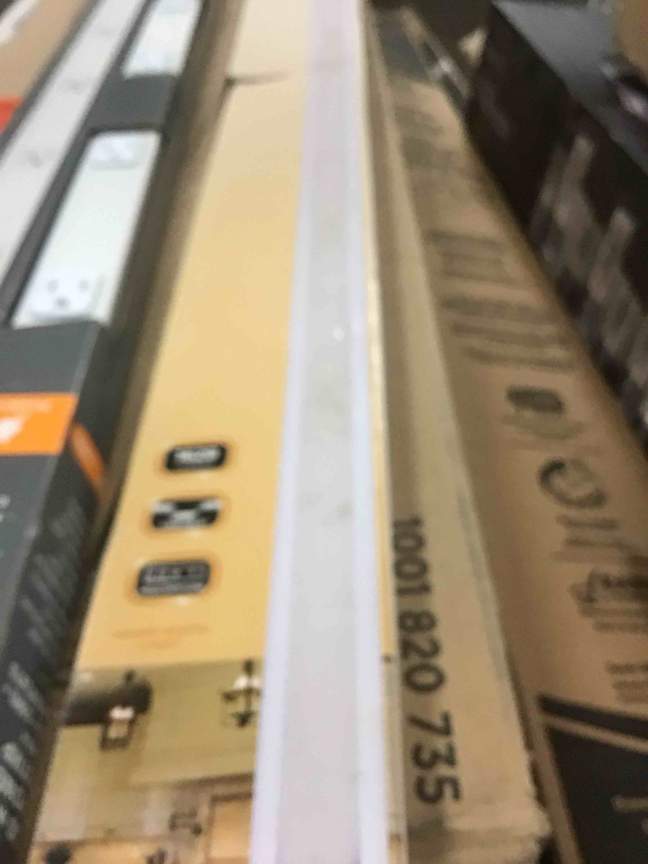https://s3.amazonaws.com/lotting-images-prod/bidfta/RED5858407_1714420171909.jpeg
