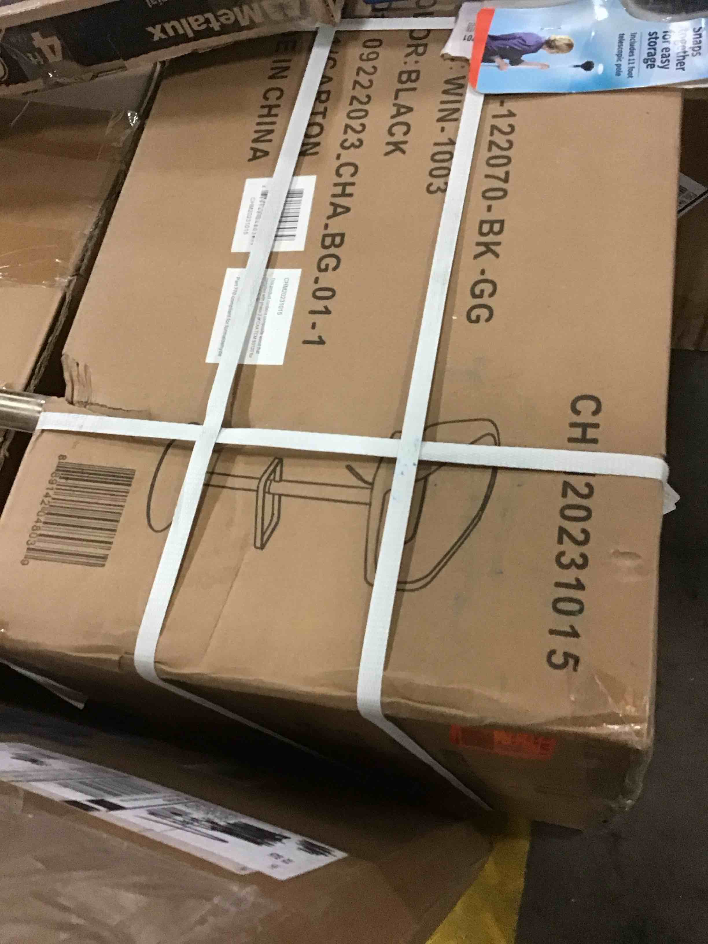 https://s3.amazonaws.com/lotting-images-prod/bidfta/RED5858424_1714483568172.jpeg