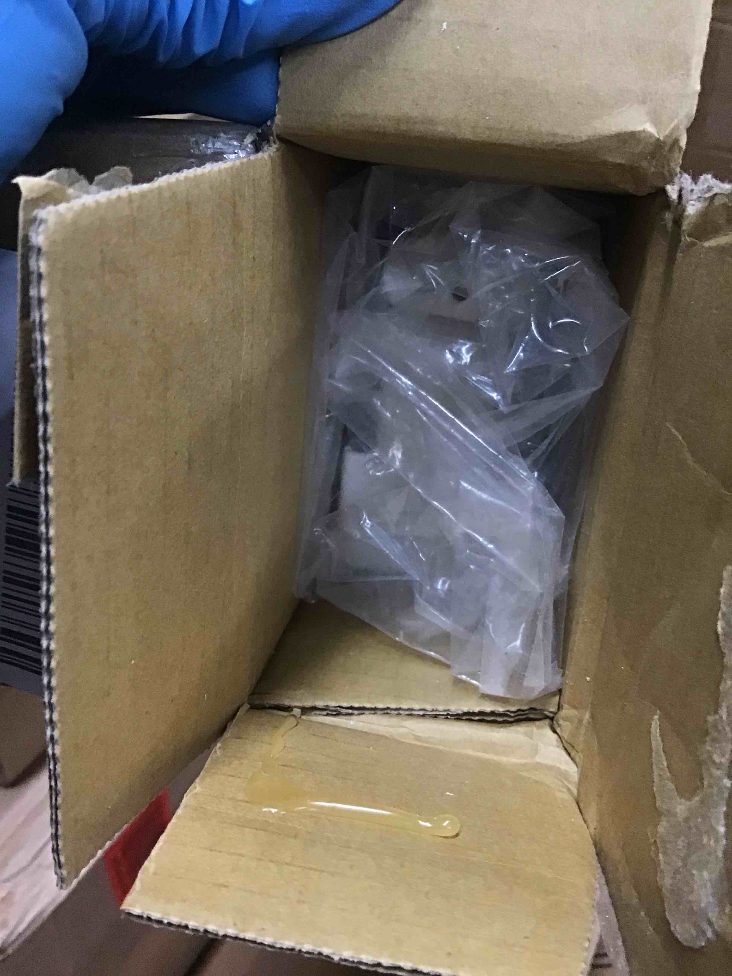 https://s3.amazonaws.com/lotting-images-prod/bidfta/RED5858502_1715098116038.jpeg