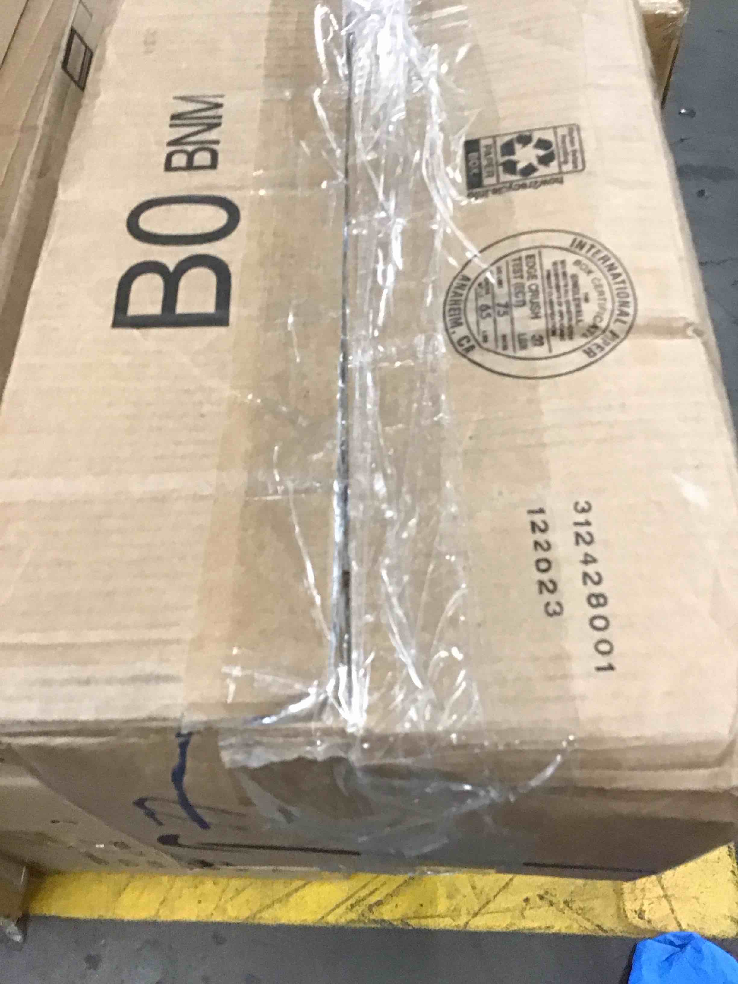 https://s3.amazonaws.com/lotting-images-prod/bidfta/RED5858727_1715884286229.jpeg
