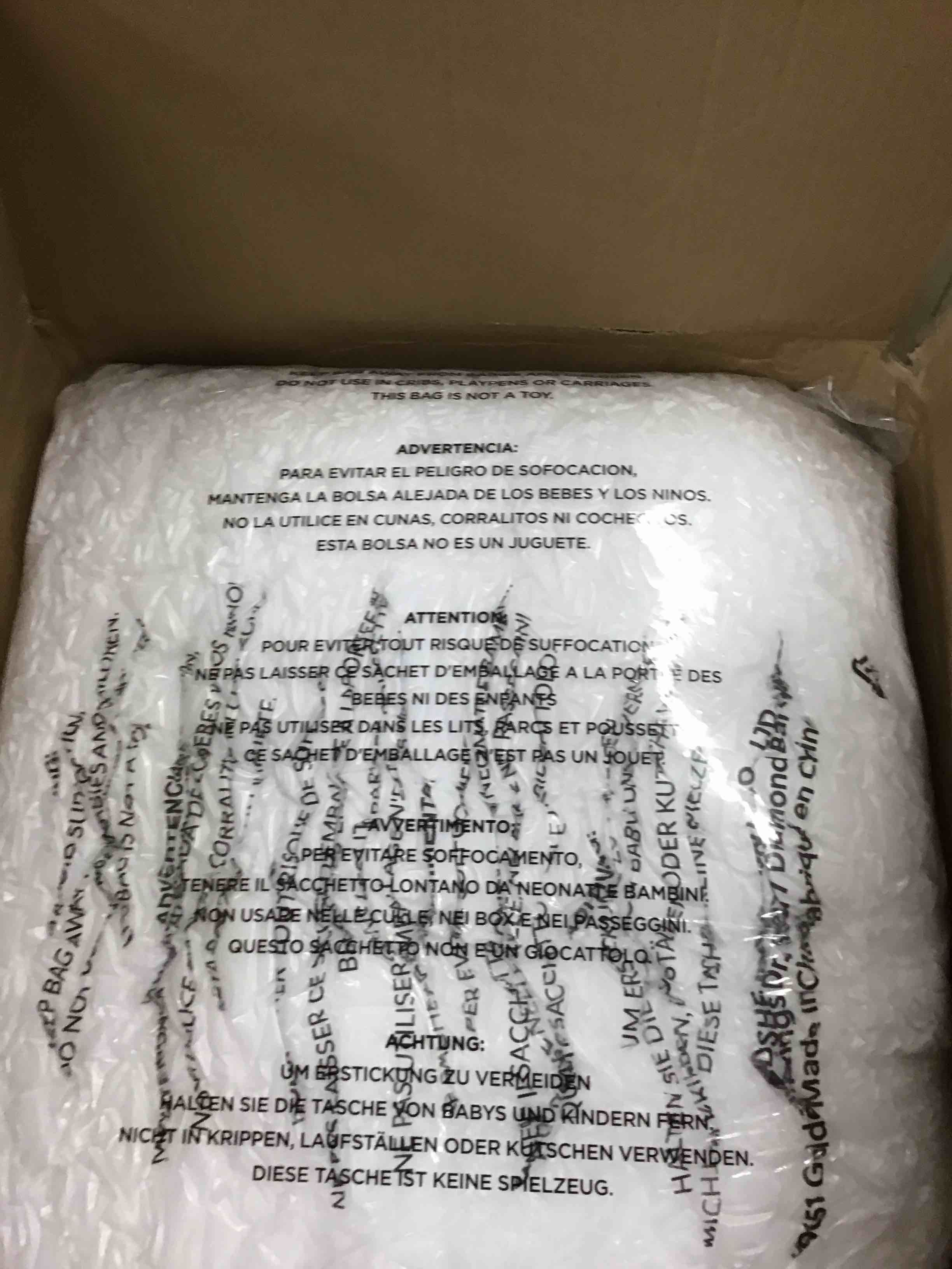 https://s3.amazonaws.com/lotting-images-prod/bidfta/RED5858728_1715884337092.jpeg