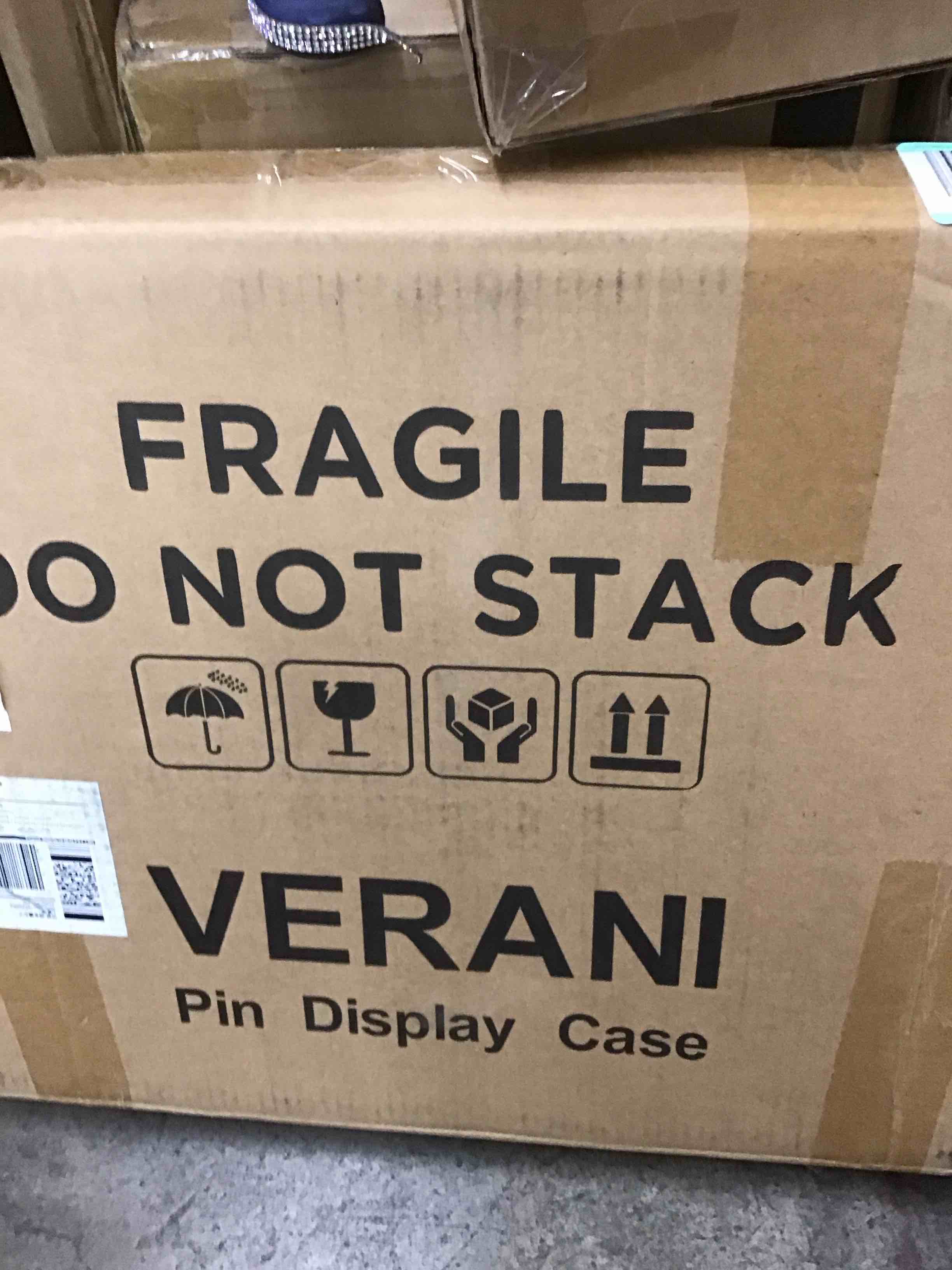 https://s3.amazonaws.com/lotting-images-prod/bidfta/RED5858736_1715885875571.jpeg