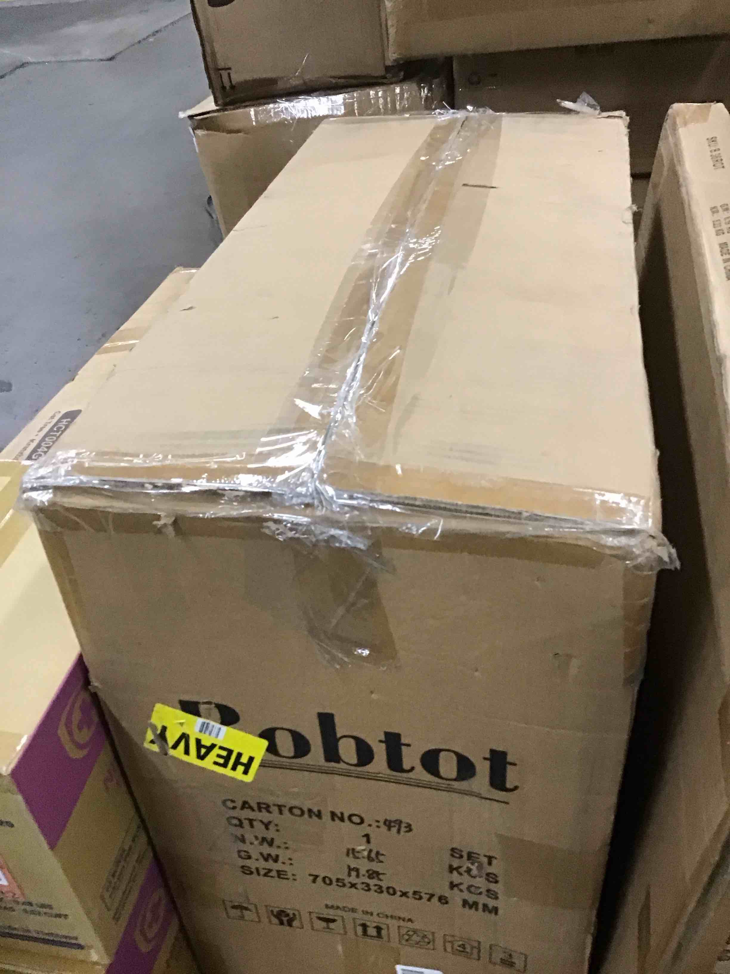https://s3.amazonaws.com/lotting-images-prod/bidfta/RED5858789_1715893318543.jpeg