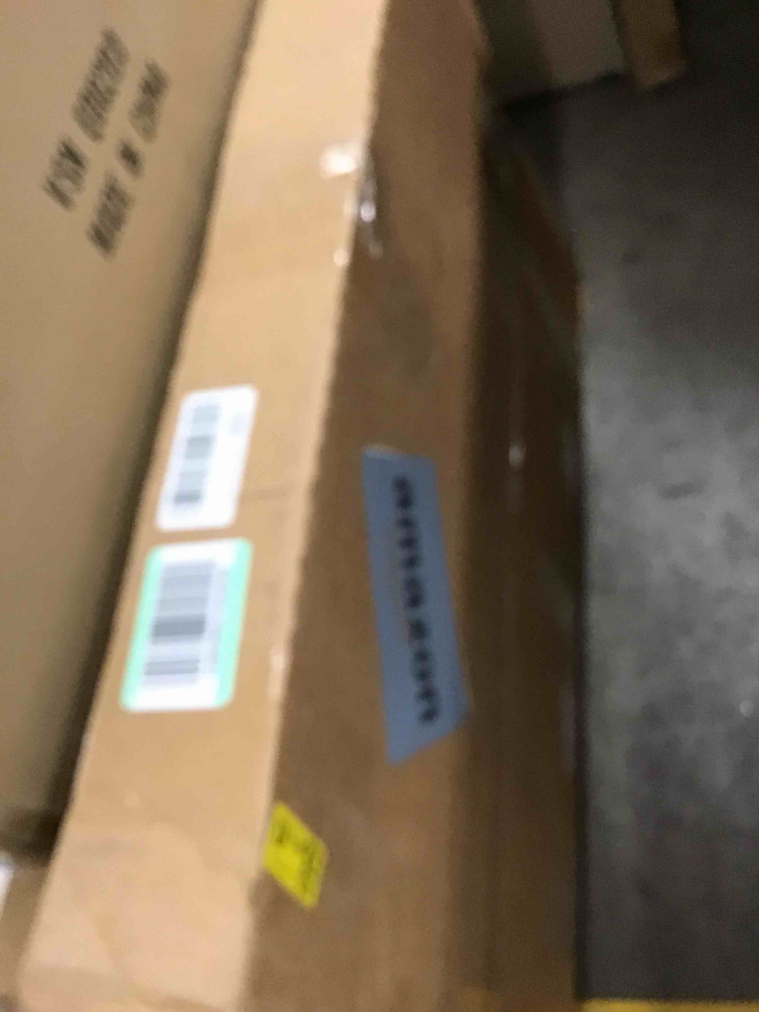 https://s3.amazonaws.com/lotting-images-prod/bidfta/RED5858857_1715958412197.jpeg