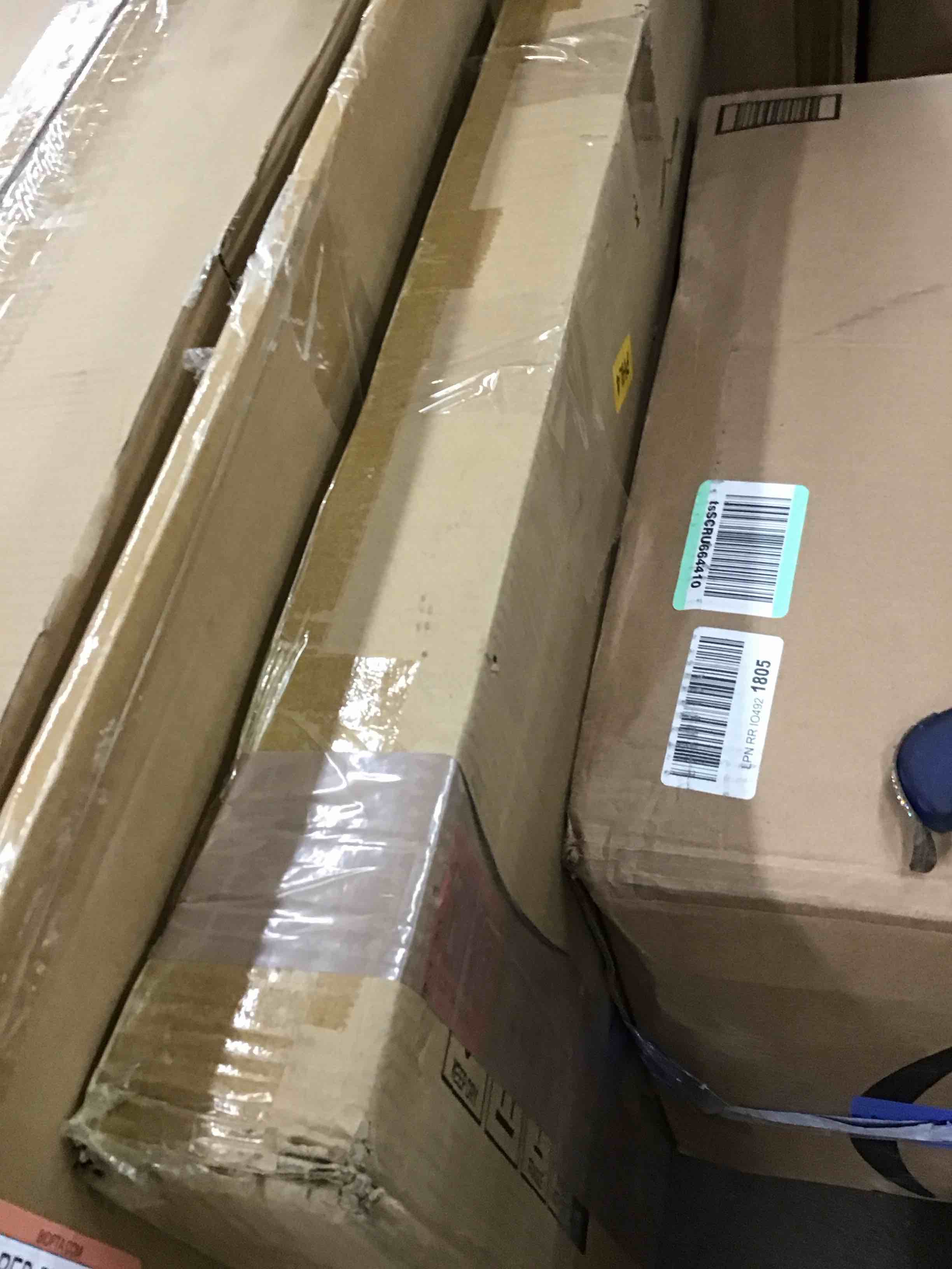 https://s3.amazonaws.com/lotting-images-prod/bidfta/RED5858870_1715959809604.jpeg