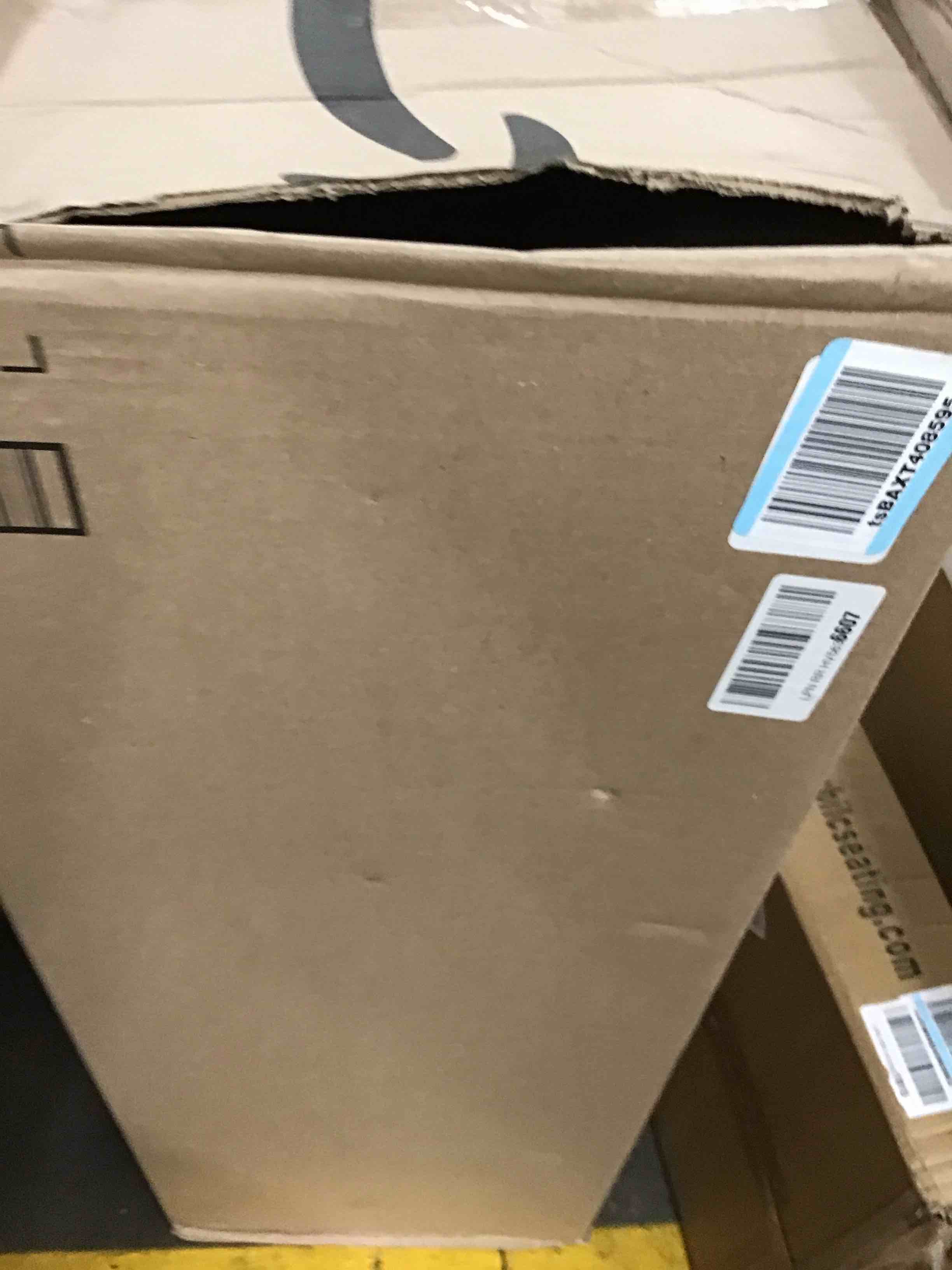https://s3.amazonaws.com/lotting-images-prod/bidfta/RED5859198_1716493130496.jpeg