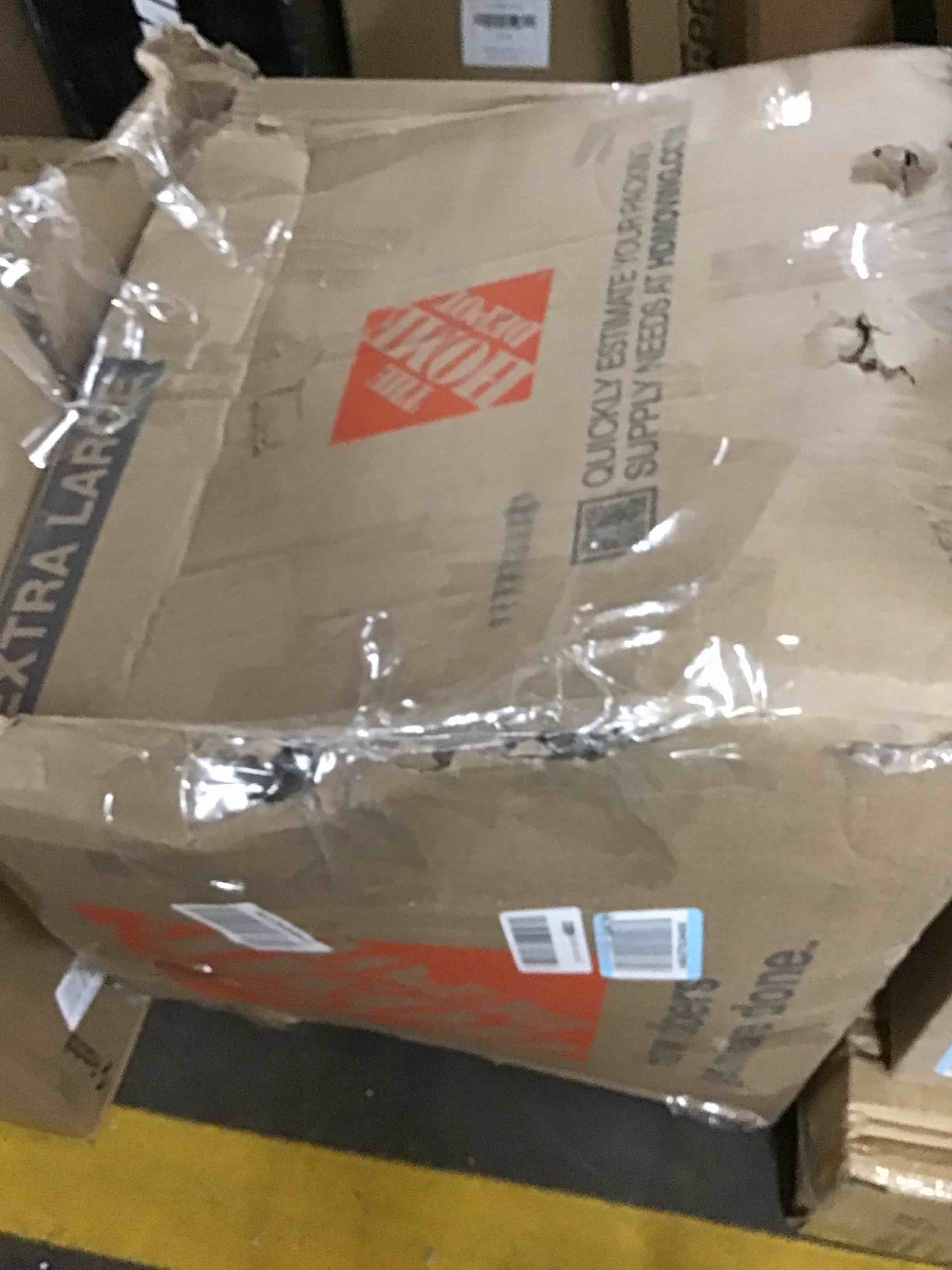 https://s3.amazonaws.com/lotting-images-prod/bidfta/RED5859215_1716494829642.jpeg