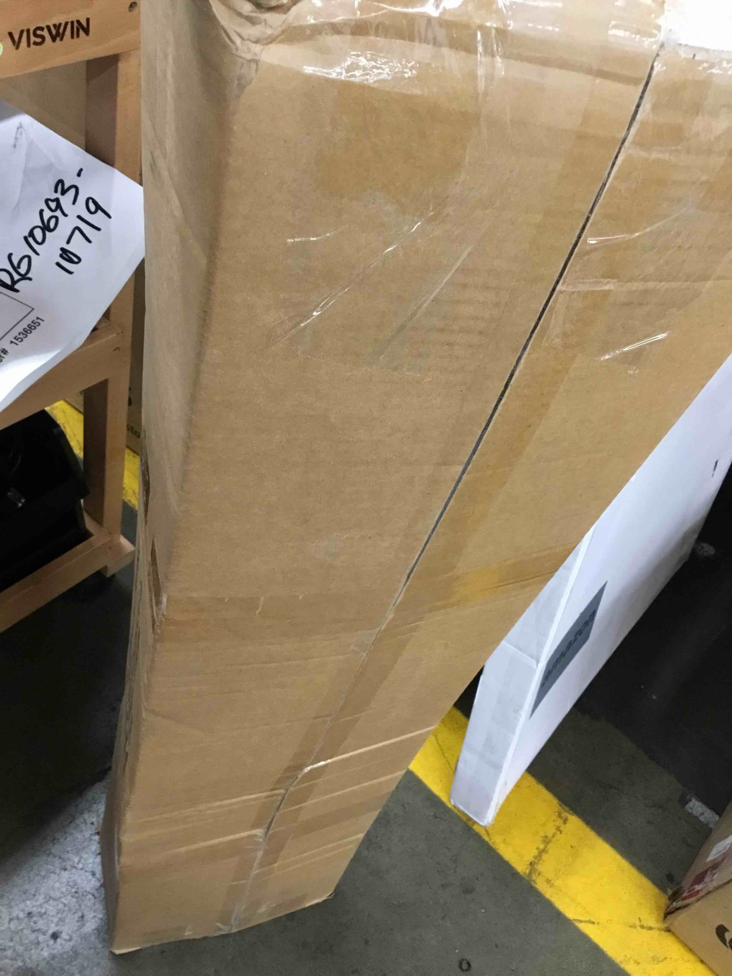 https://s3.amazonaws.com/lotting-images-prod/bidfta/RED5860330_1716995729934.jpeg