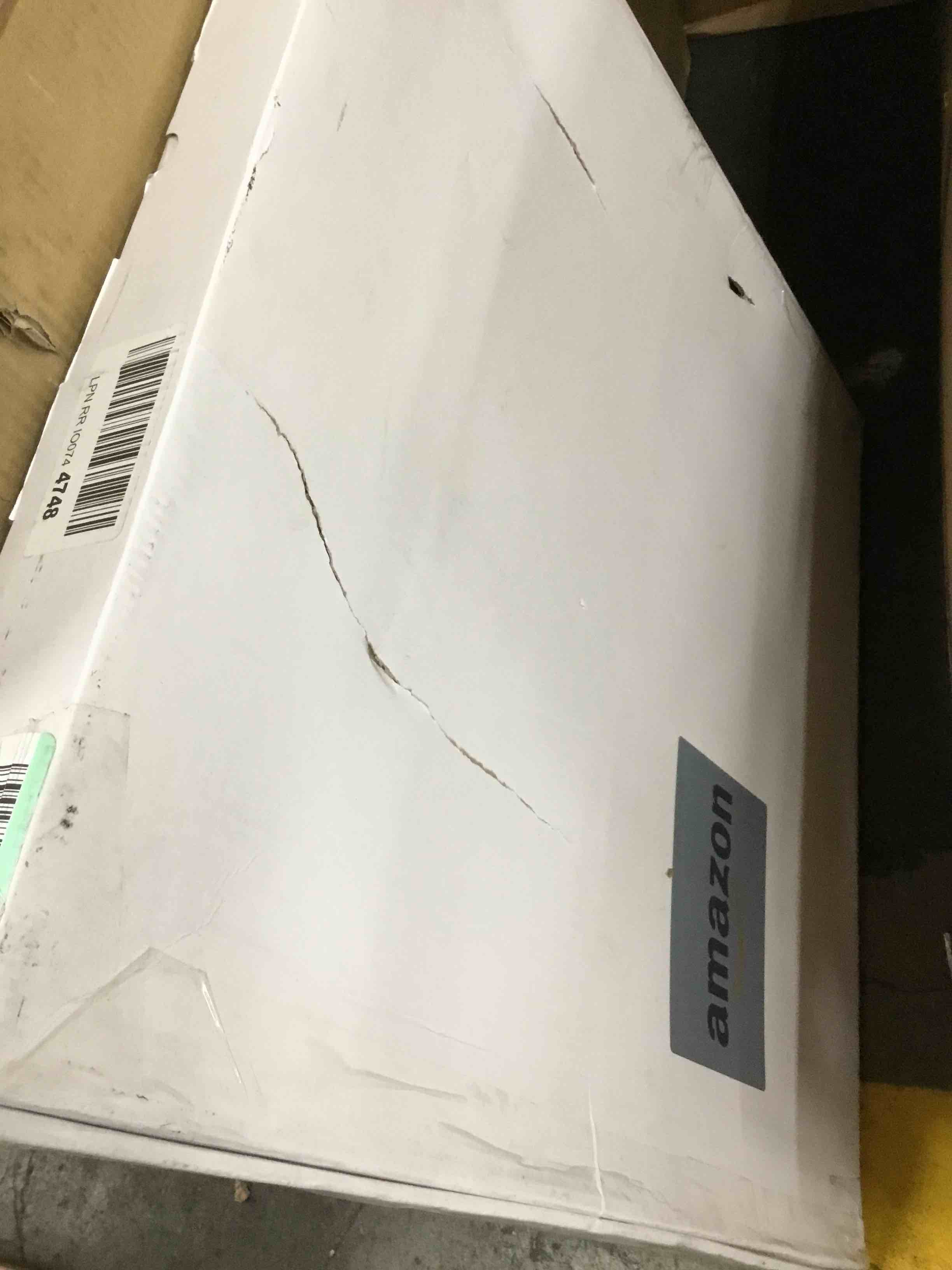 https://s3.amazonaws.com/lotting-images-prod/bidfta/RED5860331_1716995775184.jpeg