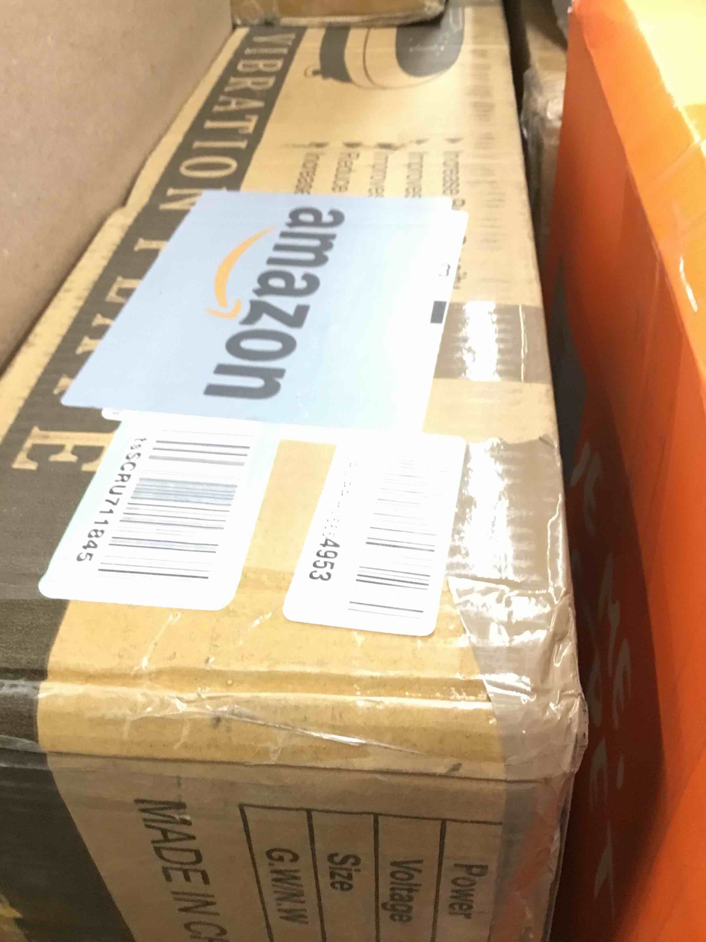 https://s3.amazonaws.com/lotting-images-prod/bidfta/RED5860337_1716996878028.jpeg