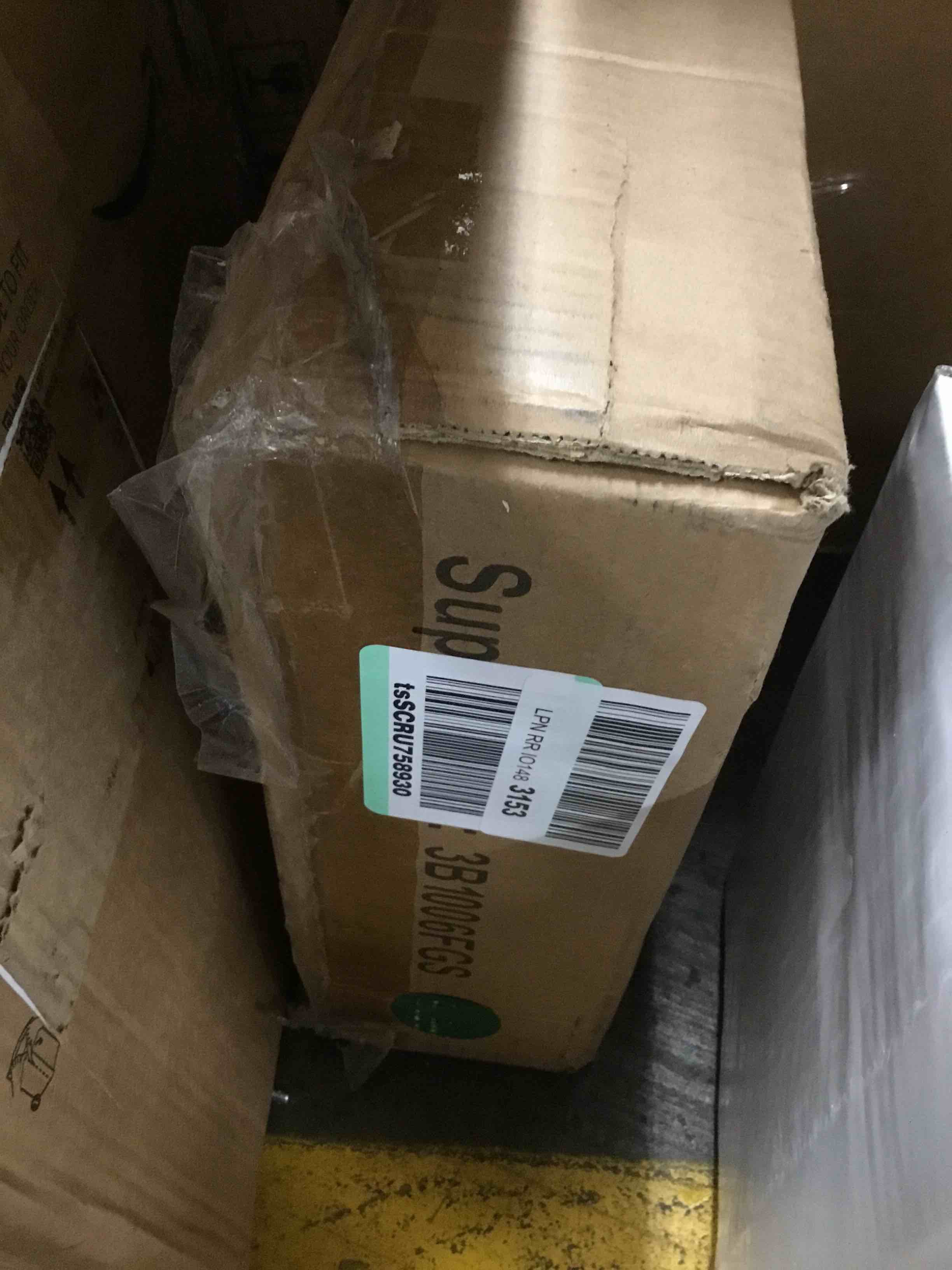 https://s3.amazonaws.com/lotting-images-prod/bidfta/RED5860391_1717011844884.jpeg