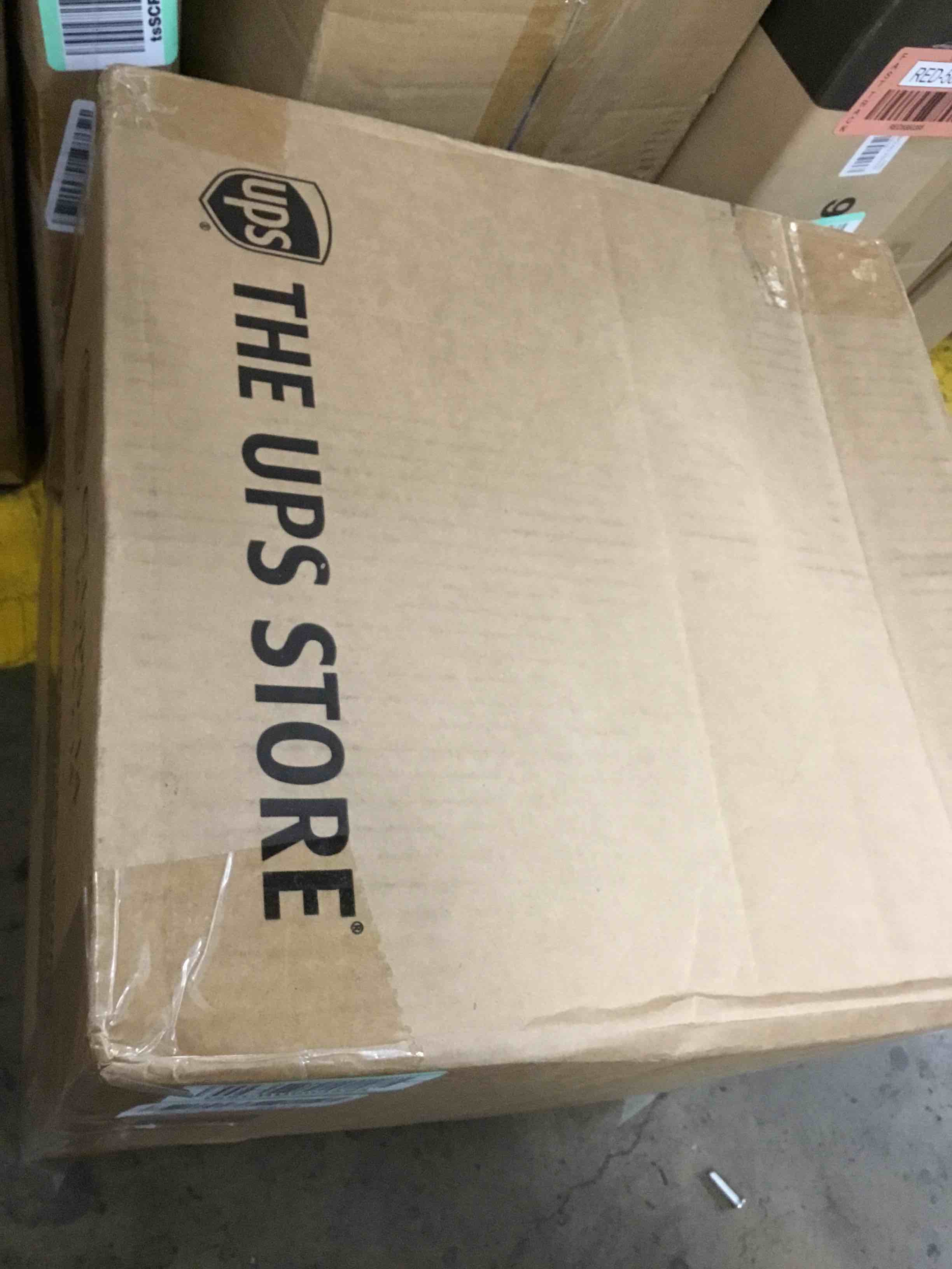 https://s3.amazonaws.com/lotting-images-prod/bidfta/RED5860403_1717013600018.jpeg