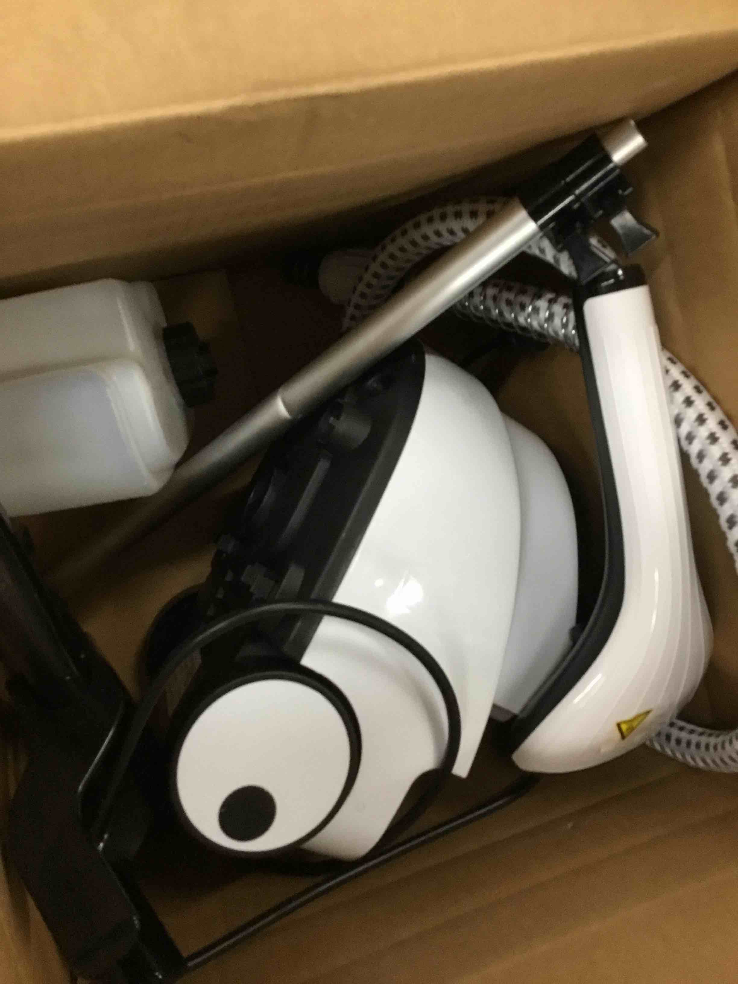 https://s3.amazonaws.com/lotting-images-prod/bidfta/RED5860403_1717013628901.jpeg