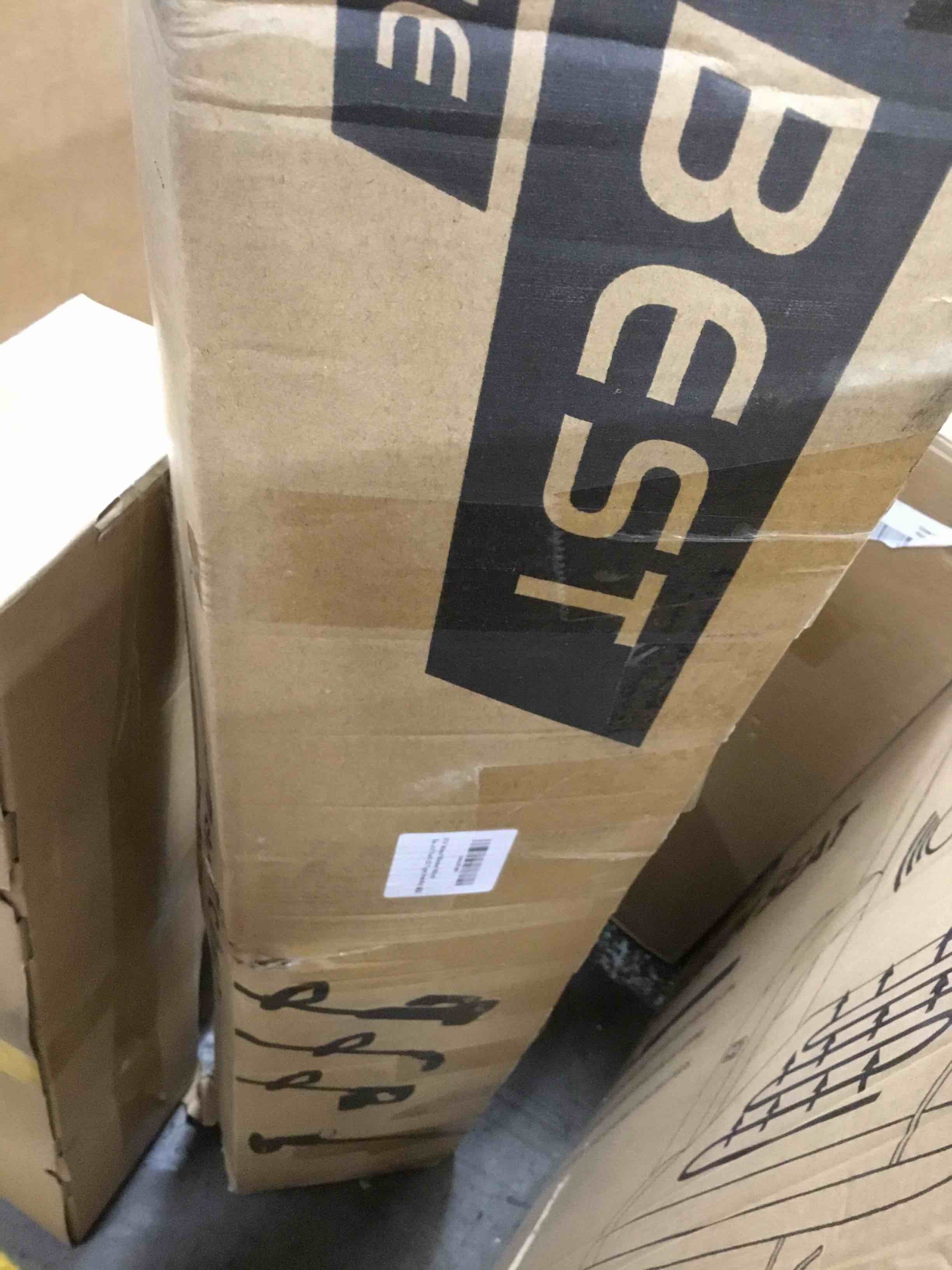 https://s3.amazonaws.com/lotting-images-prod/bidfta/RED5860406_1717013950840.jpeg