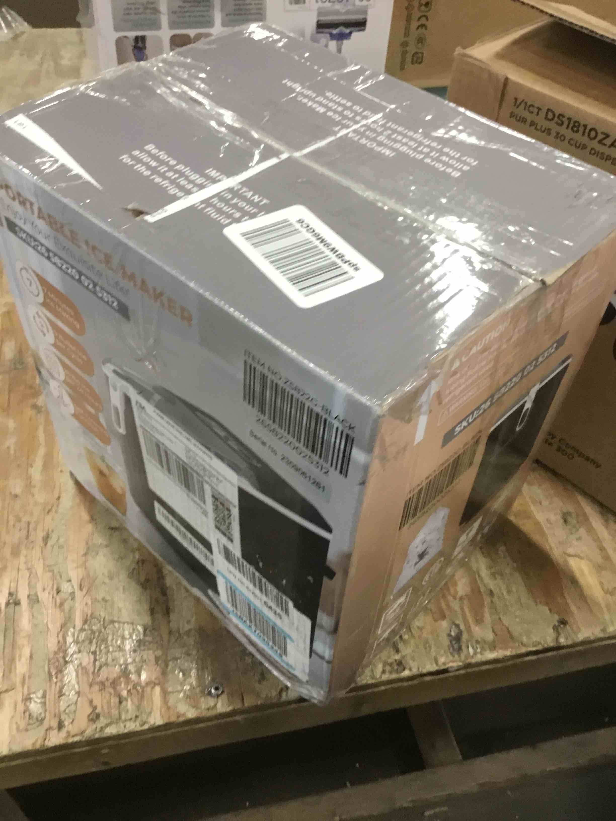 https://s3.amazonaws.com/lotting-images-prod/bidfta/RED5864083_1708880150700.jpeg