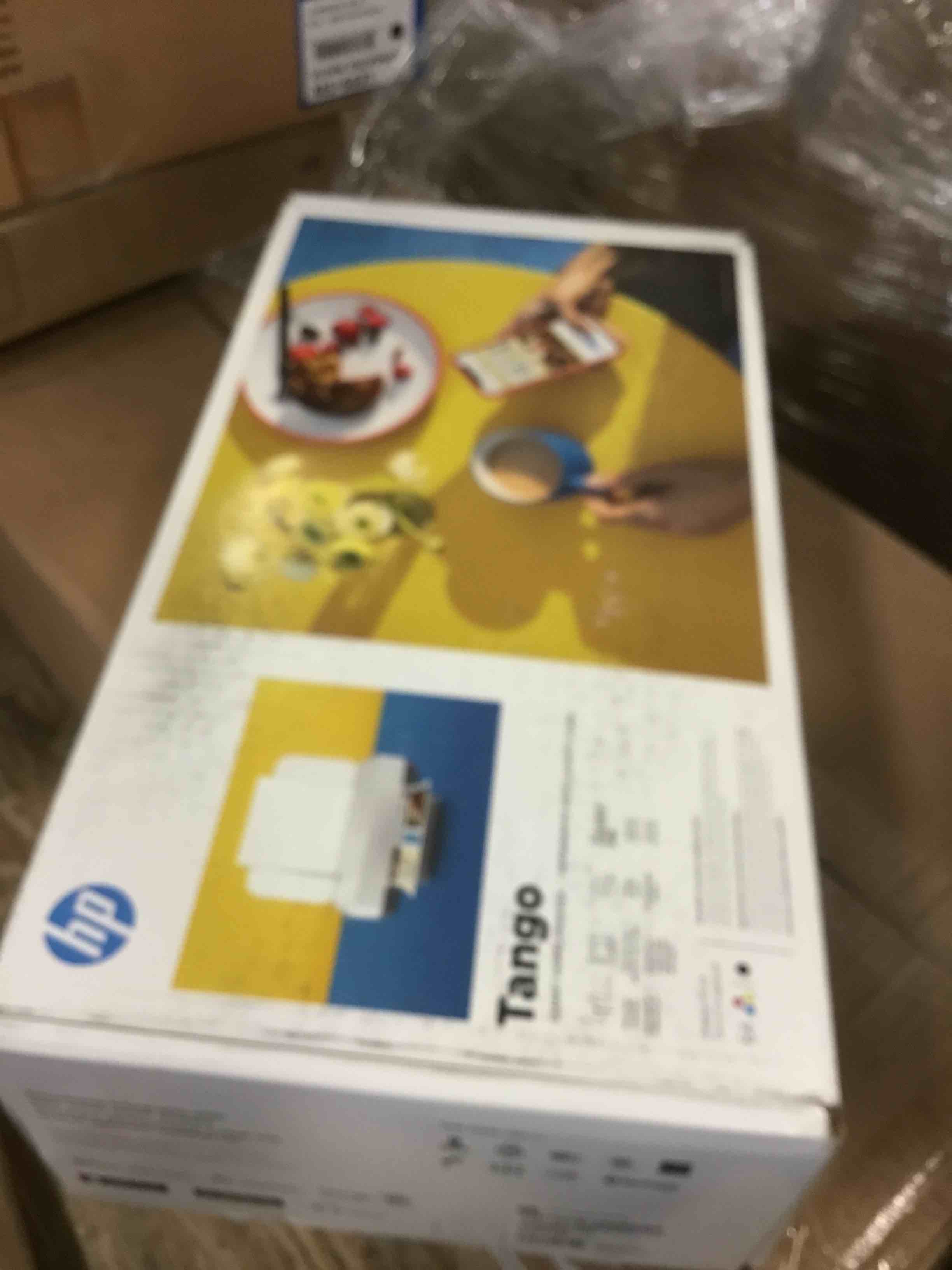 https://s3.amazonaws.com/lotting-images-prod/bidfta/RED5864128_1708887454911.jpeg