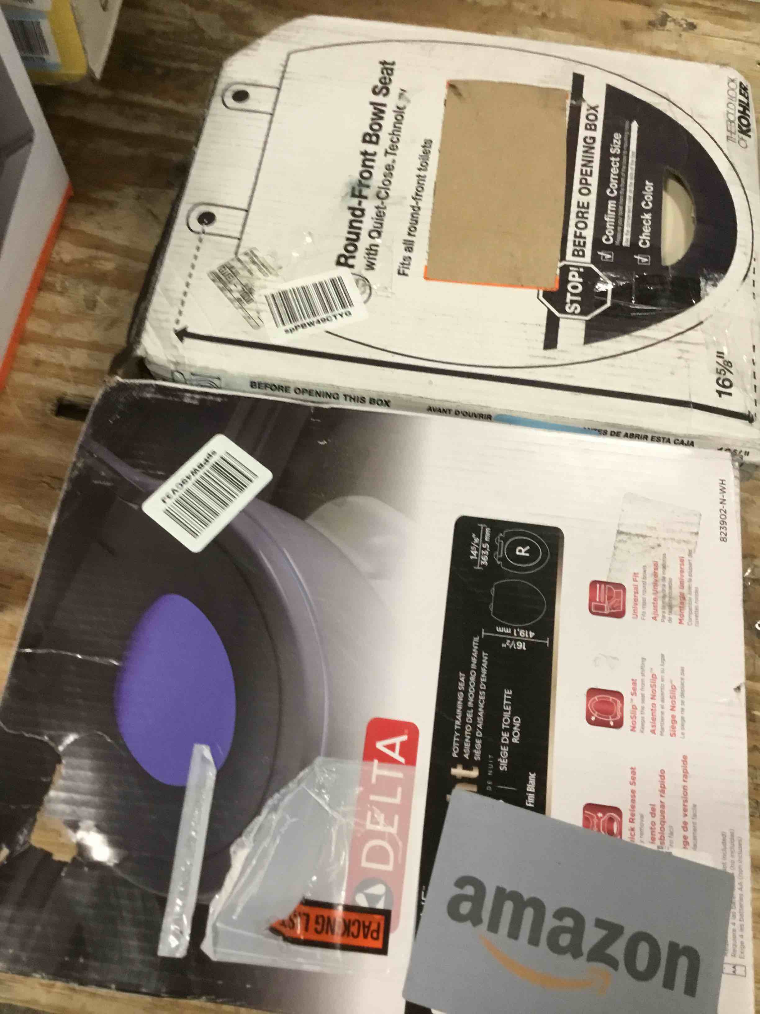 assorted toilet seats