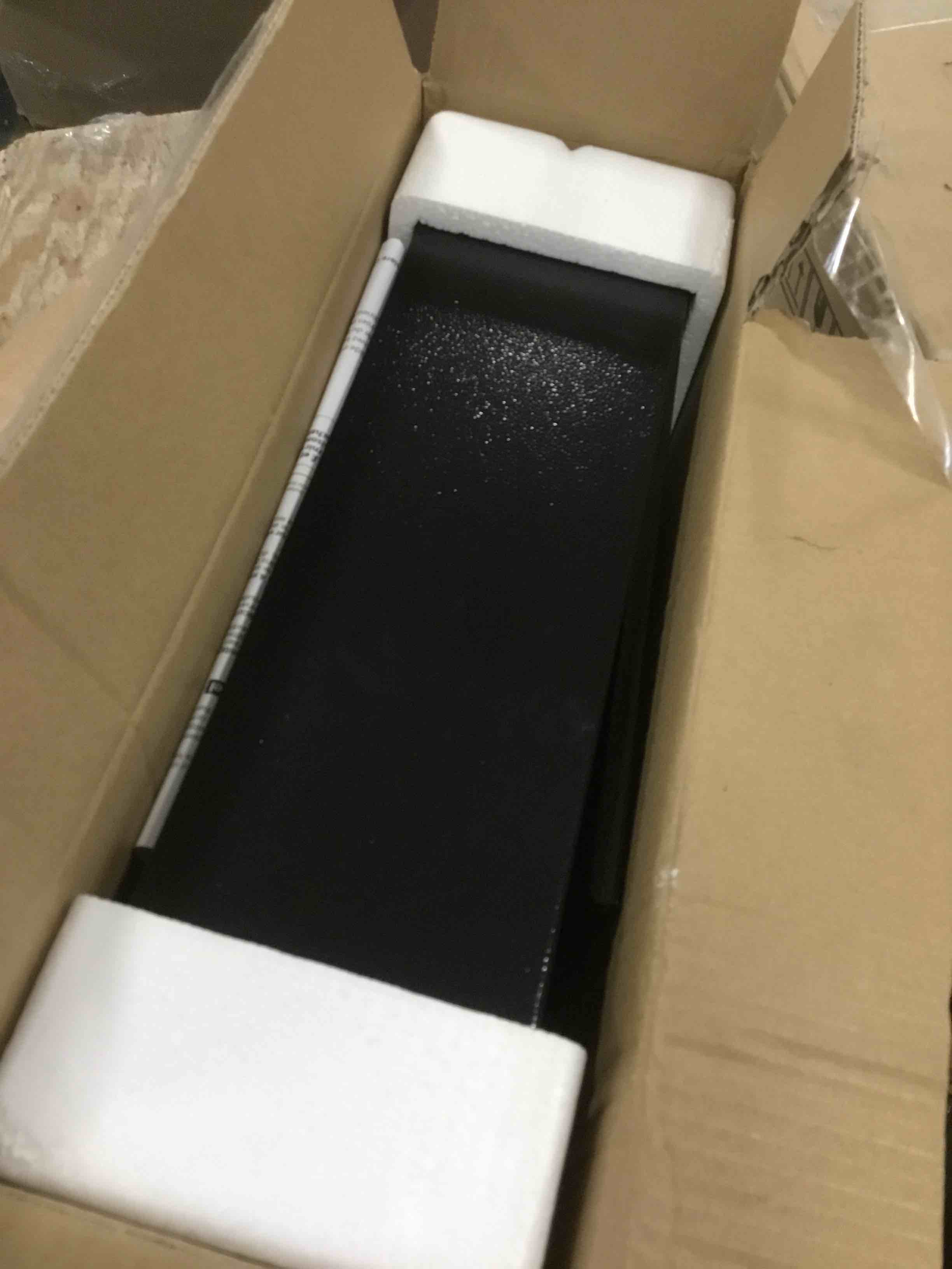 https://s3.amazonaws.com/lotting-images-prod/bidfta/RED5864172_1708894159045.jpeg