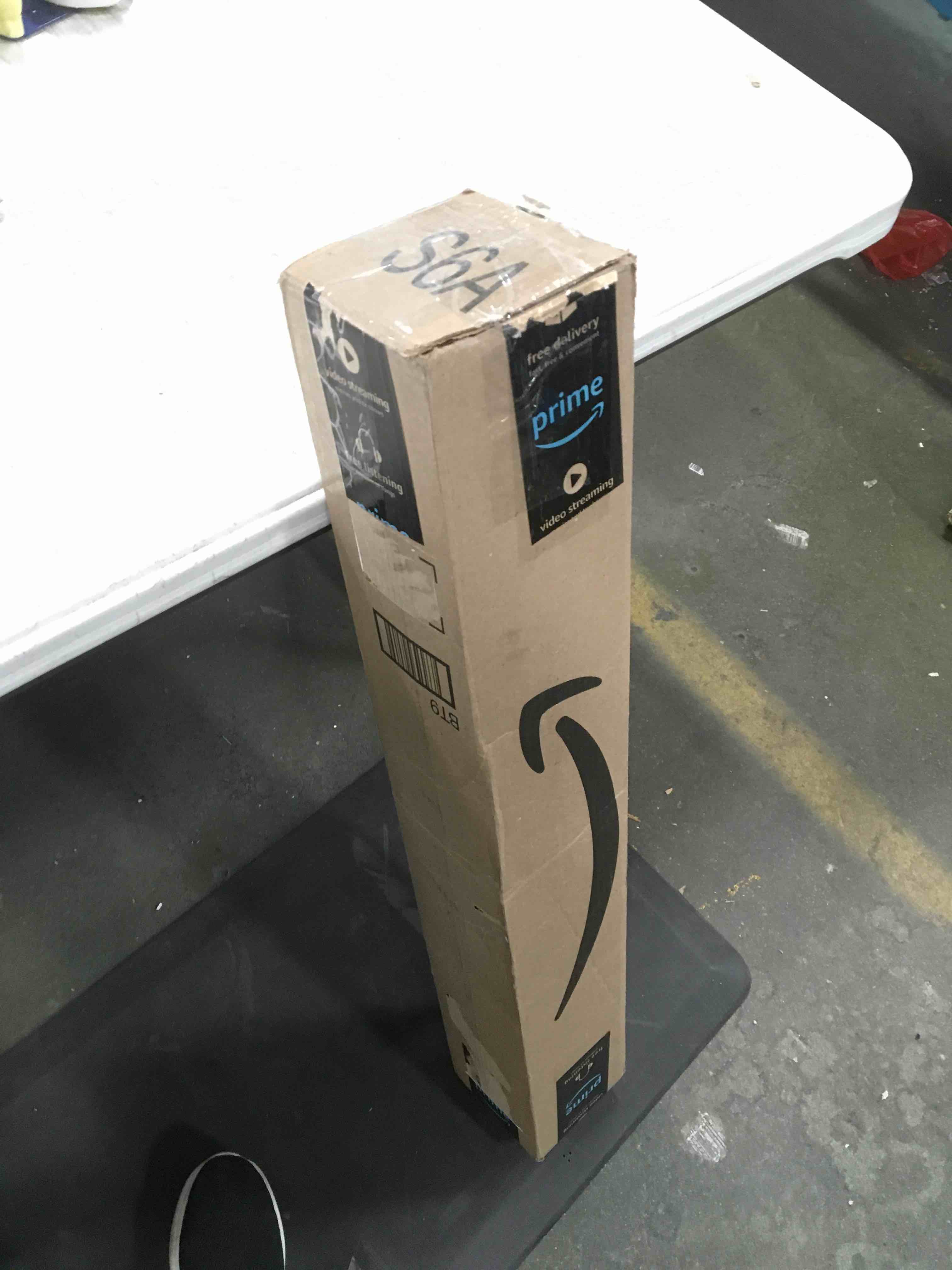 https://s3.amazonaws.com/lotting-images-prod/bidfta/RED5864267_1708959345588.jpeg