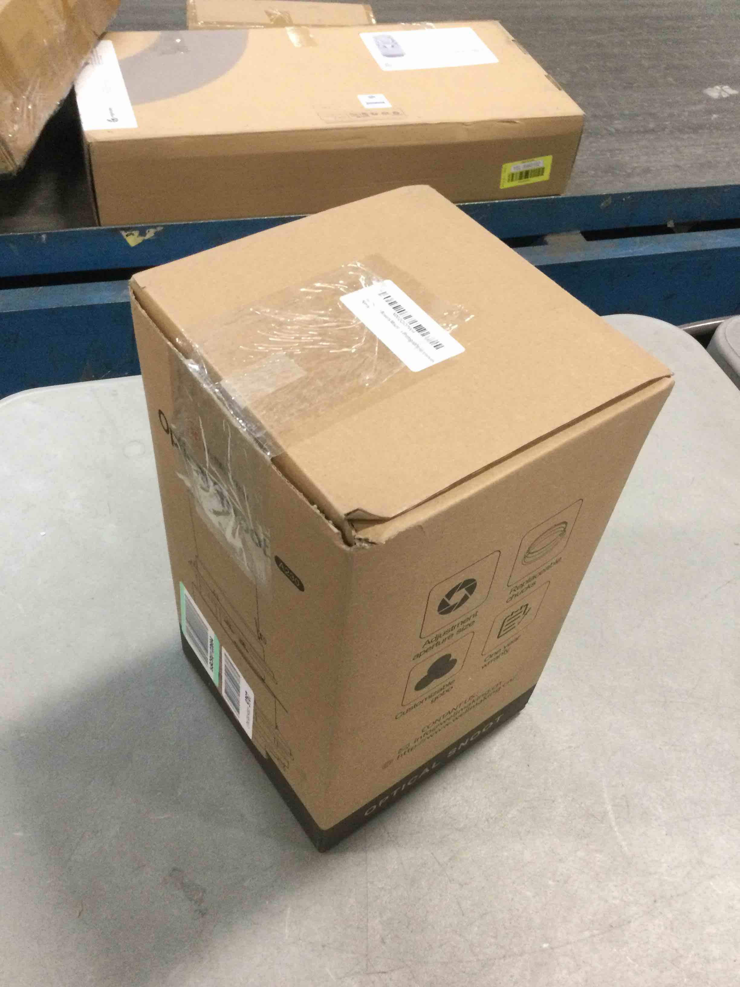 https://s3.amazonaws.com/lotting-images-prod/bidfta/RED5865360_1709326202442.jpeg
