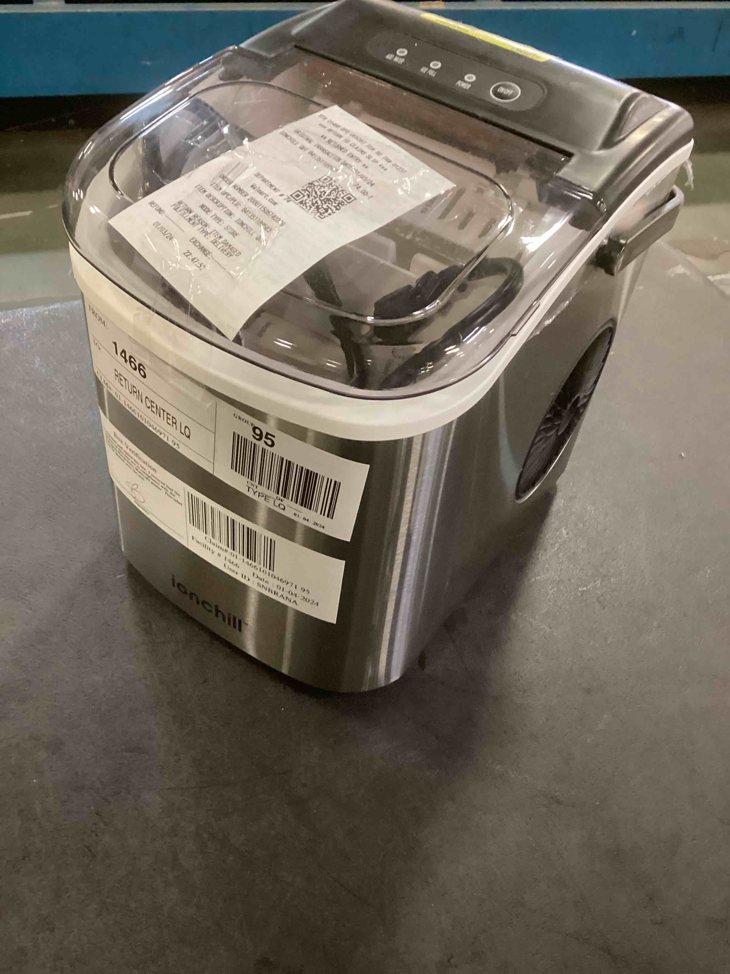 https://s3.amazonaws.com/lotting-images-prod/bidfta/RED5865651_1708702267945.jpeg