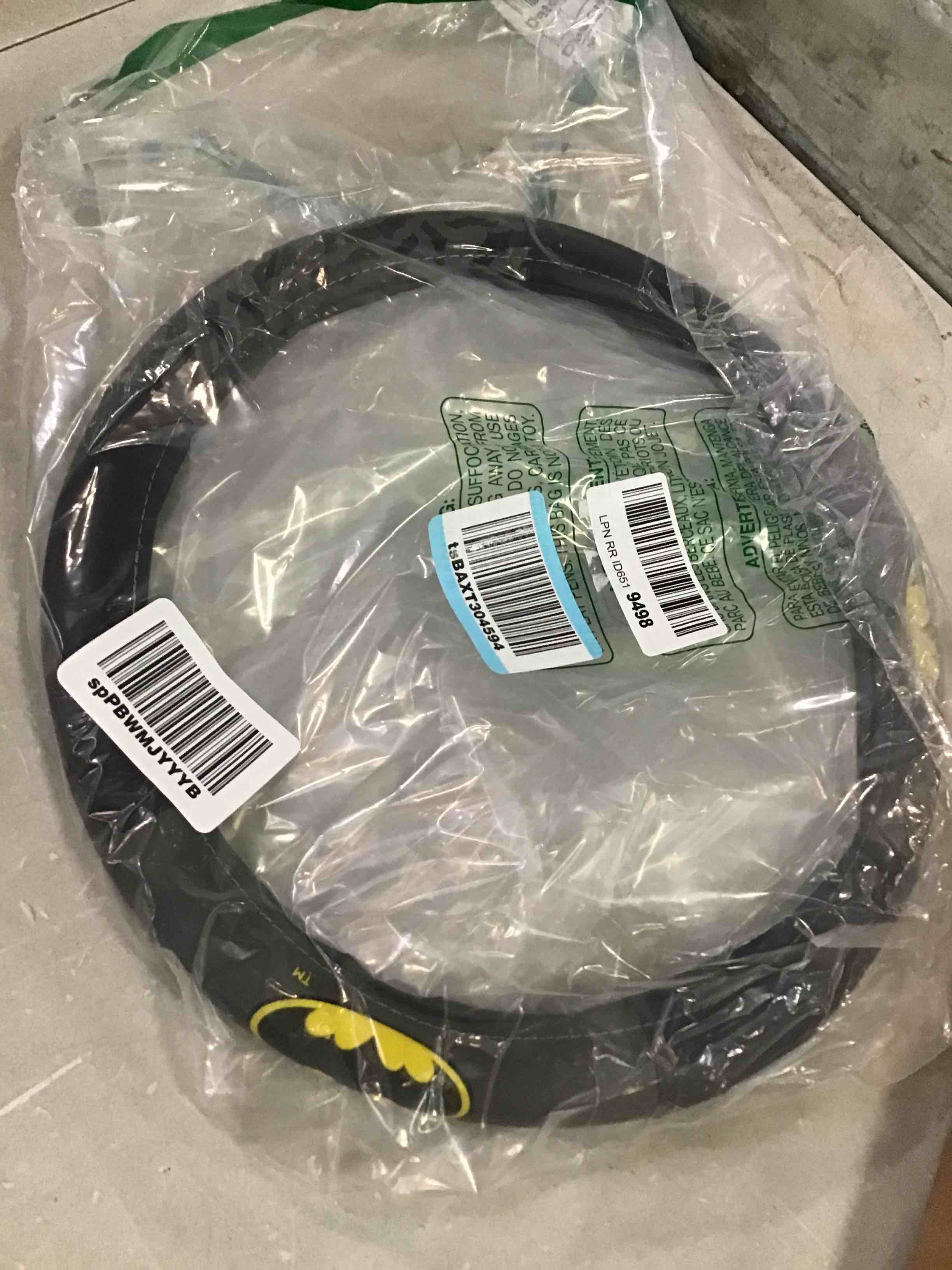 https://s3.amazonaws.com/lotting-images-prod/bidfta/RED5866241_1708980623318.jpeg