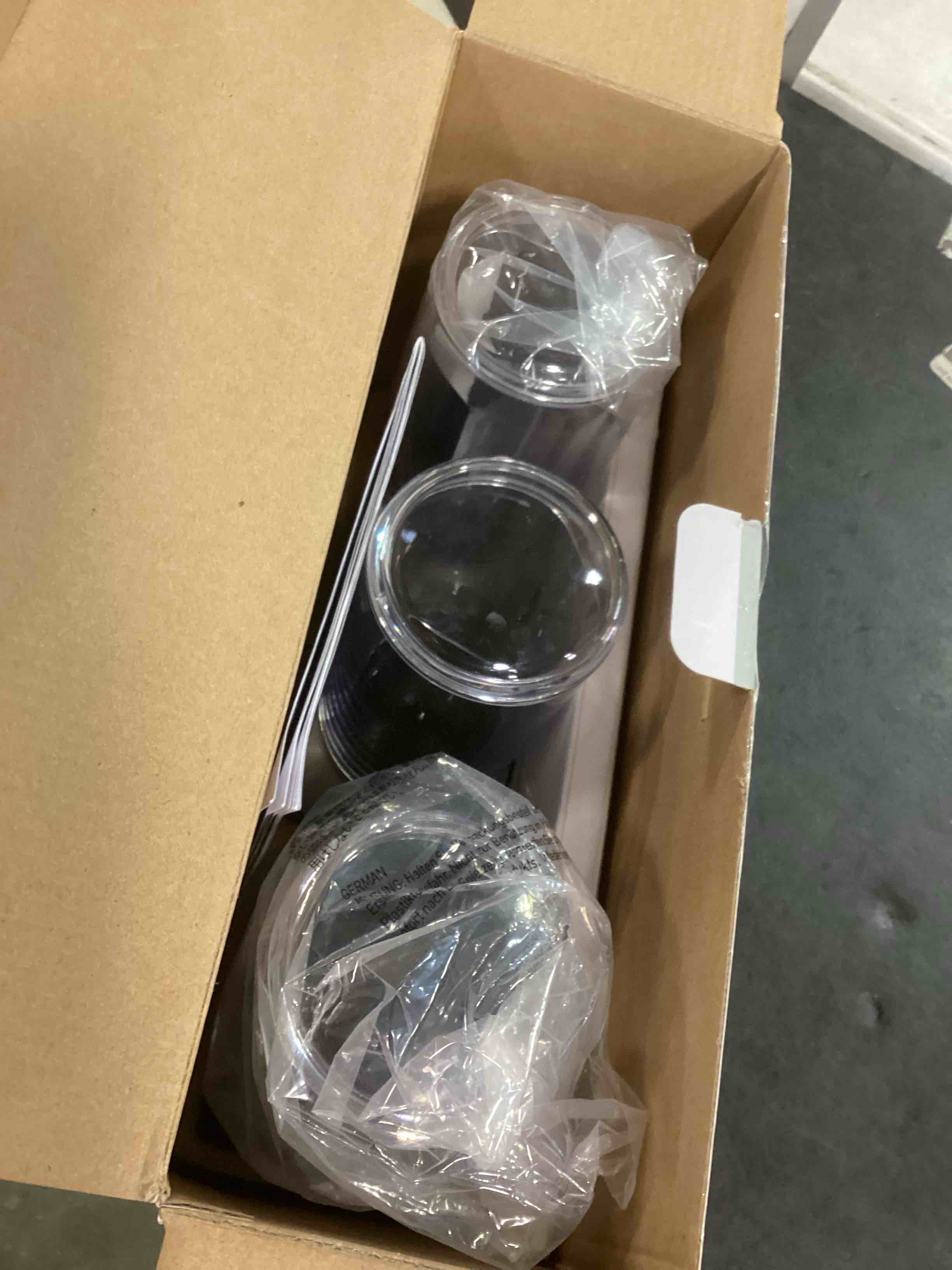 https://s3.amazonaws.com/lotting-images-prod/bidfta/RED5866529_1709128704721.jpeg