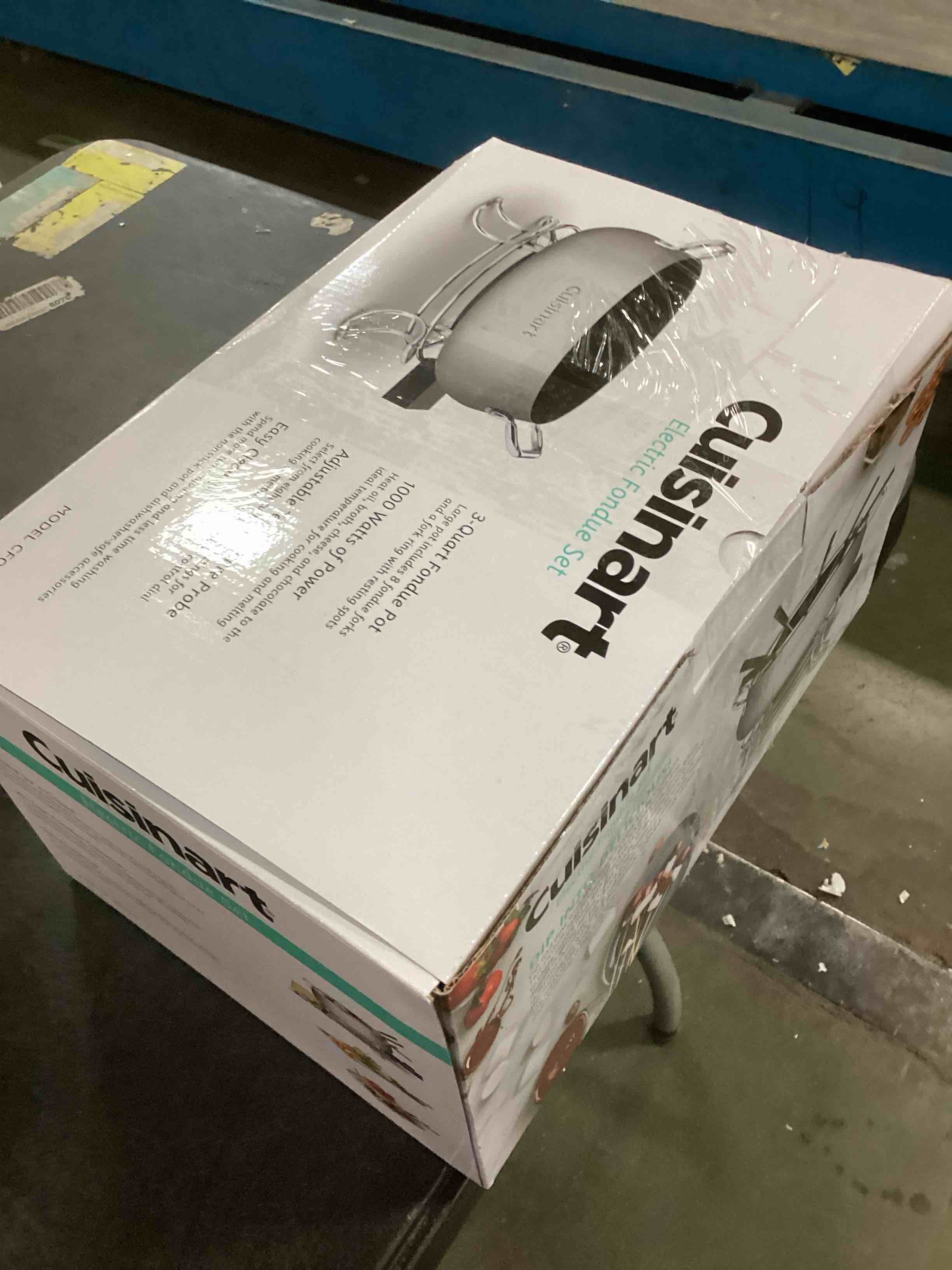 https://s3.amazonaws.com/lotting-images-prod/bidfta/RED5866570_1709135861537.jpeg