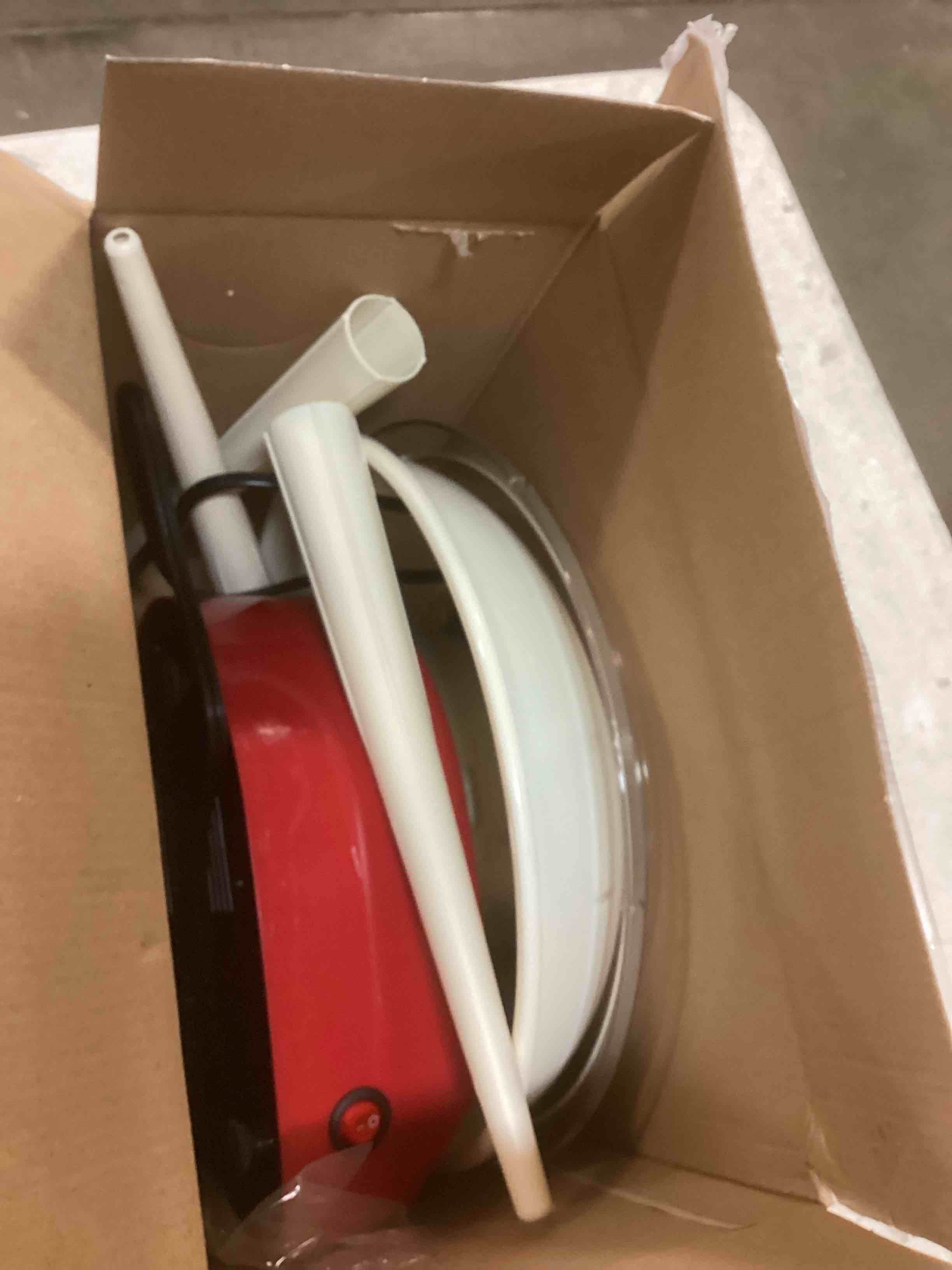 https://s3.amazonaws.com/lotting-images-prod/bidfta/RED5867456_1708701905067.jpeg
