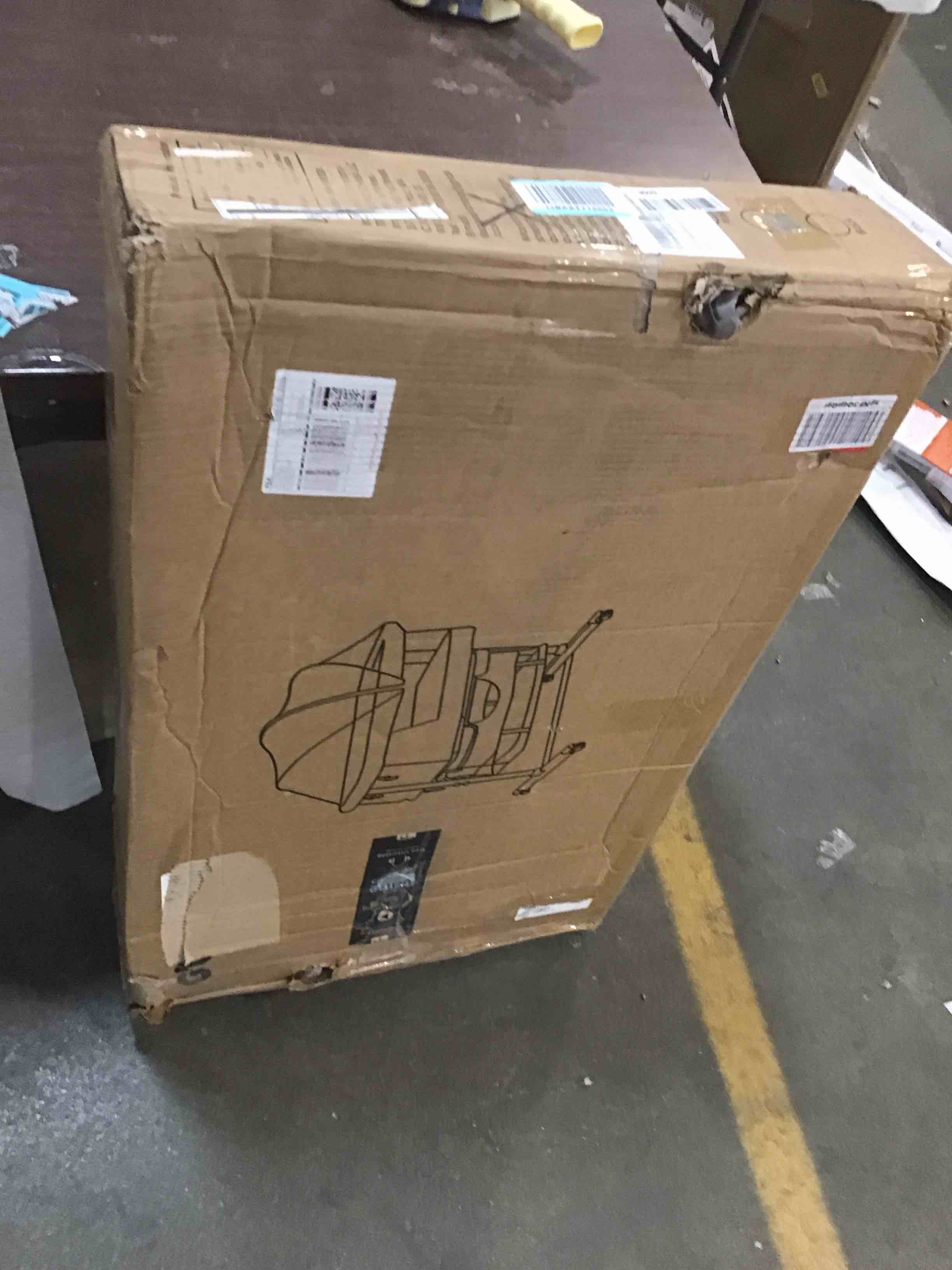 https://s3.amazonaws.com/lotting-images-prod/bidfta/RED5867908_1708807381913.jpeg